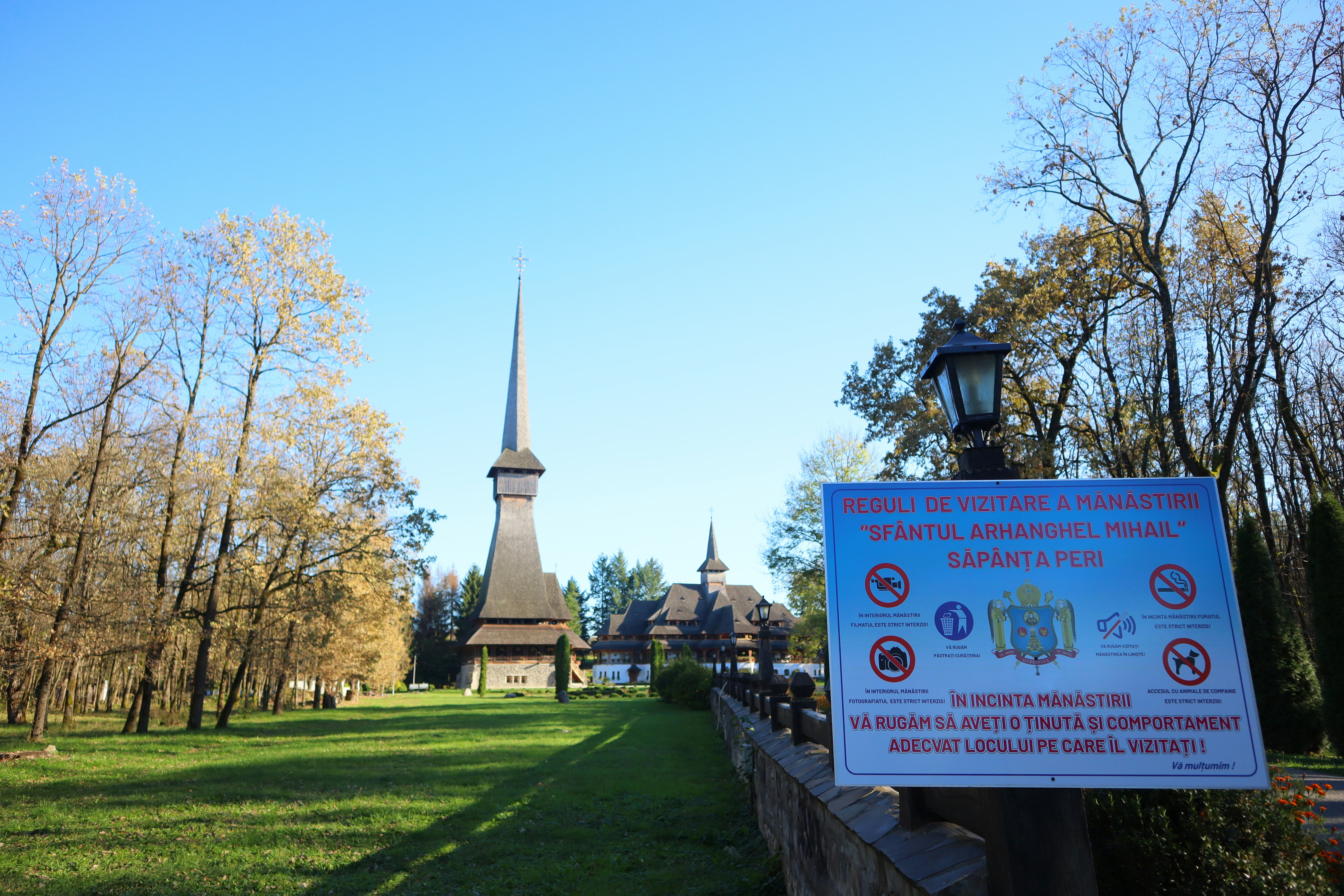 torre de madera en Maramures