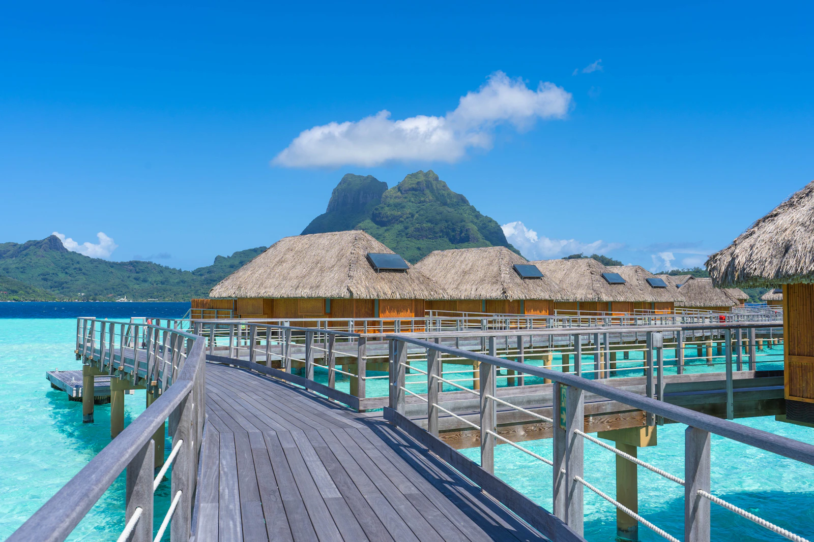 Four Seasons Resort Bora Bora