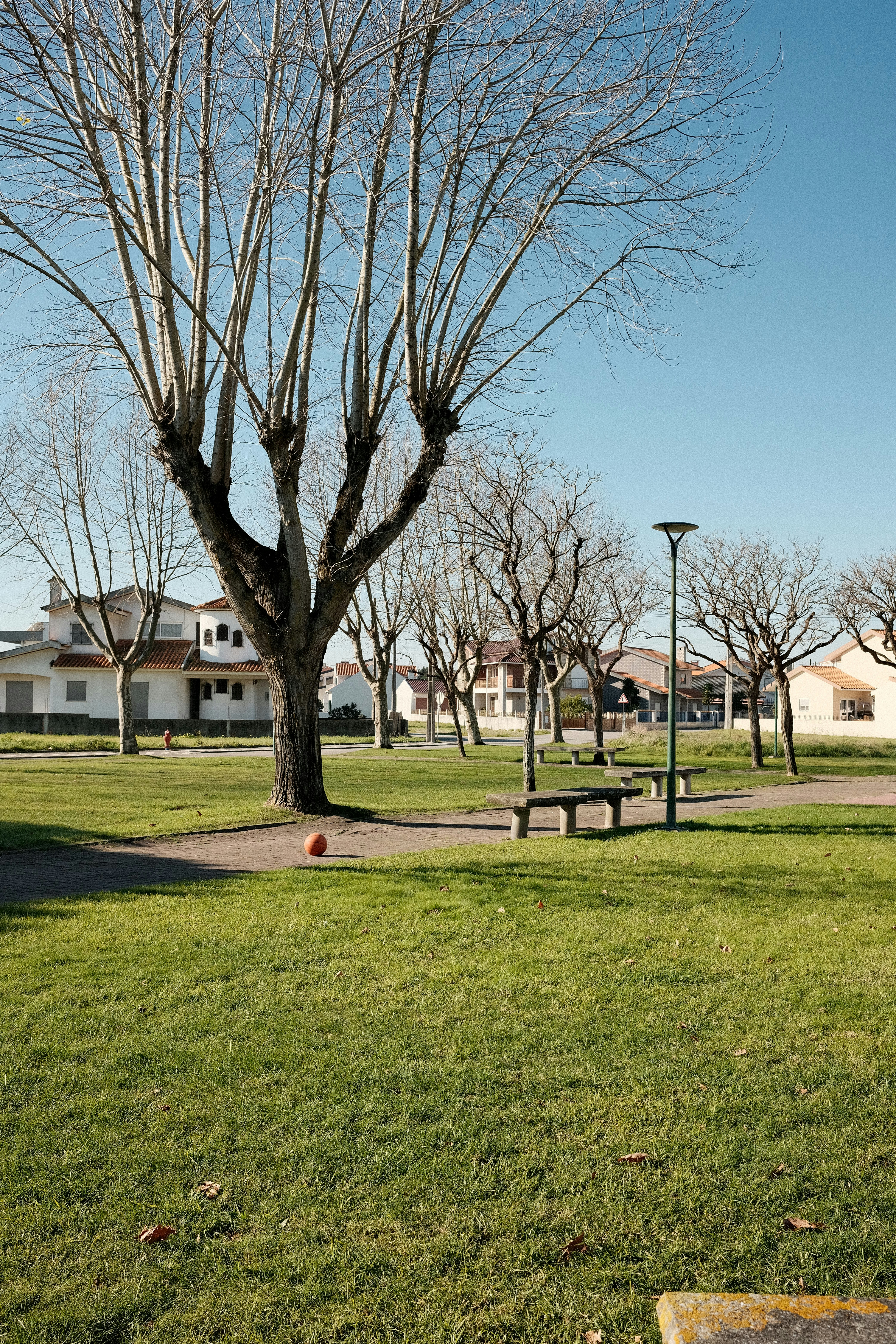 Photo by valentinlacoste