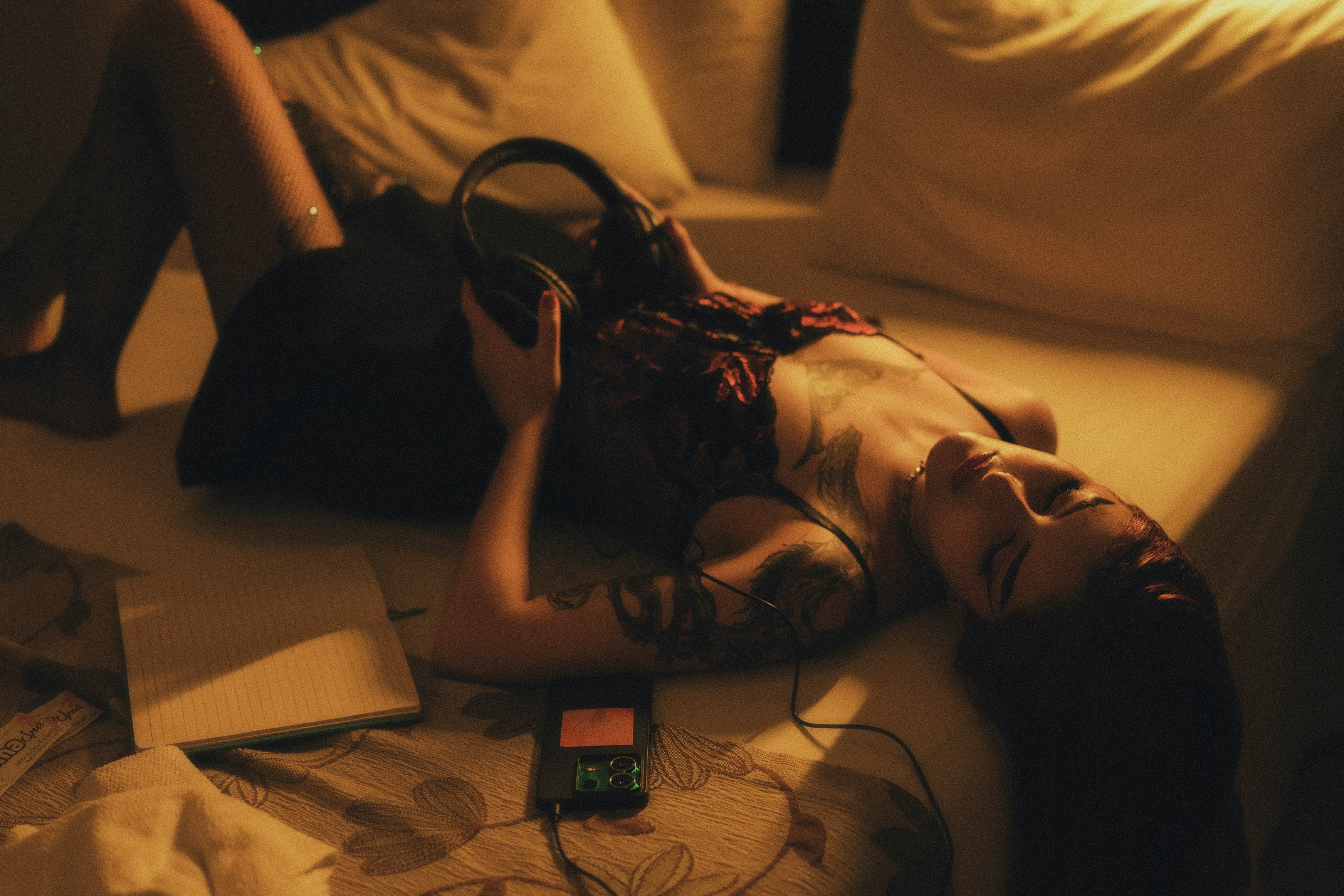 Rewind to Win: How '90s and 2000s Nostalgia Took Over Streaming in 2024
