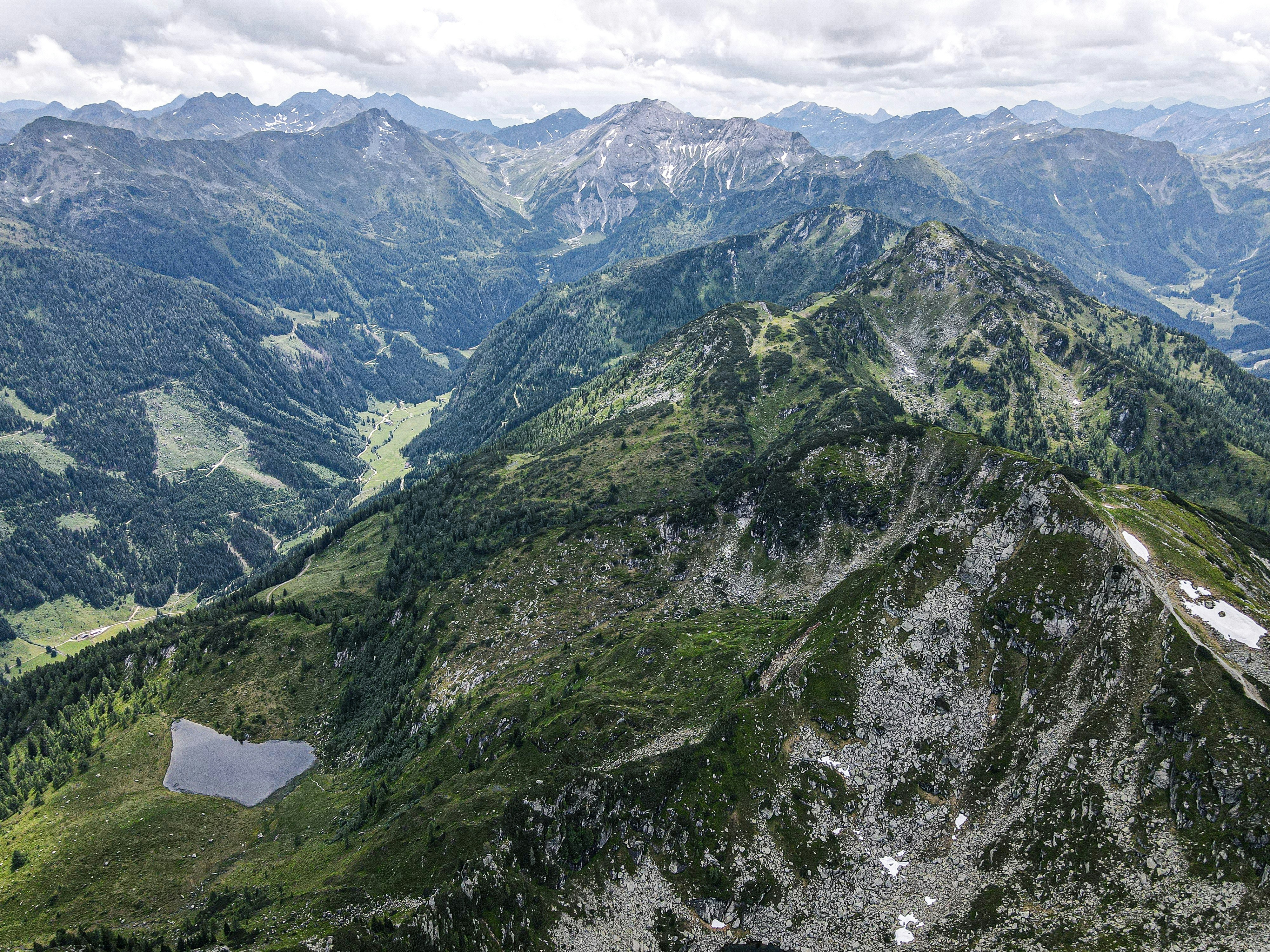 Photo by michaelarimakova