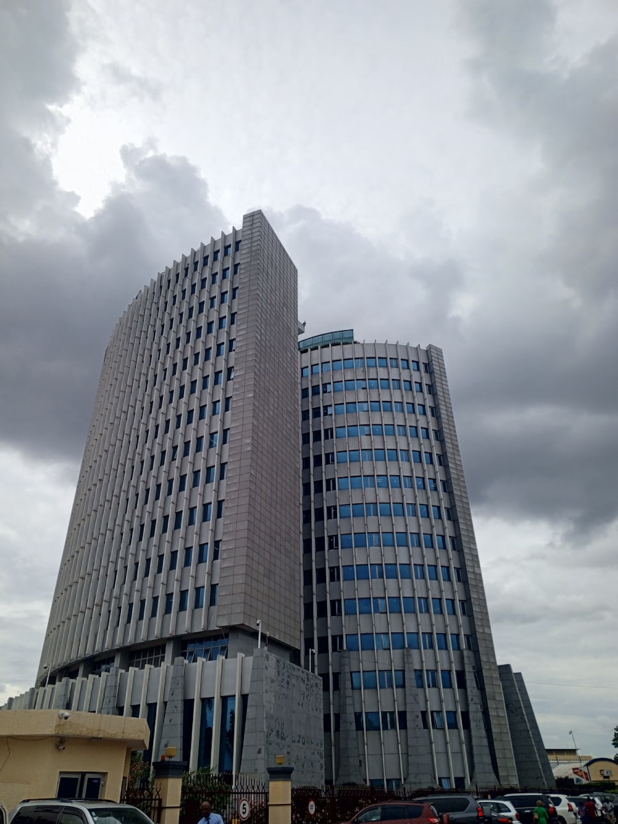 Tour SNPC, immeuble de bureaux moderne, Brazzaville, Congo