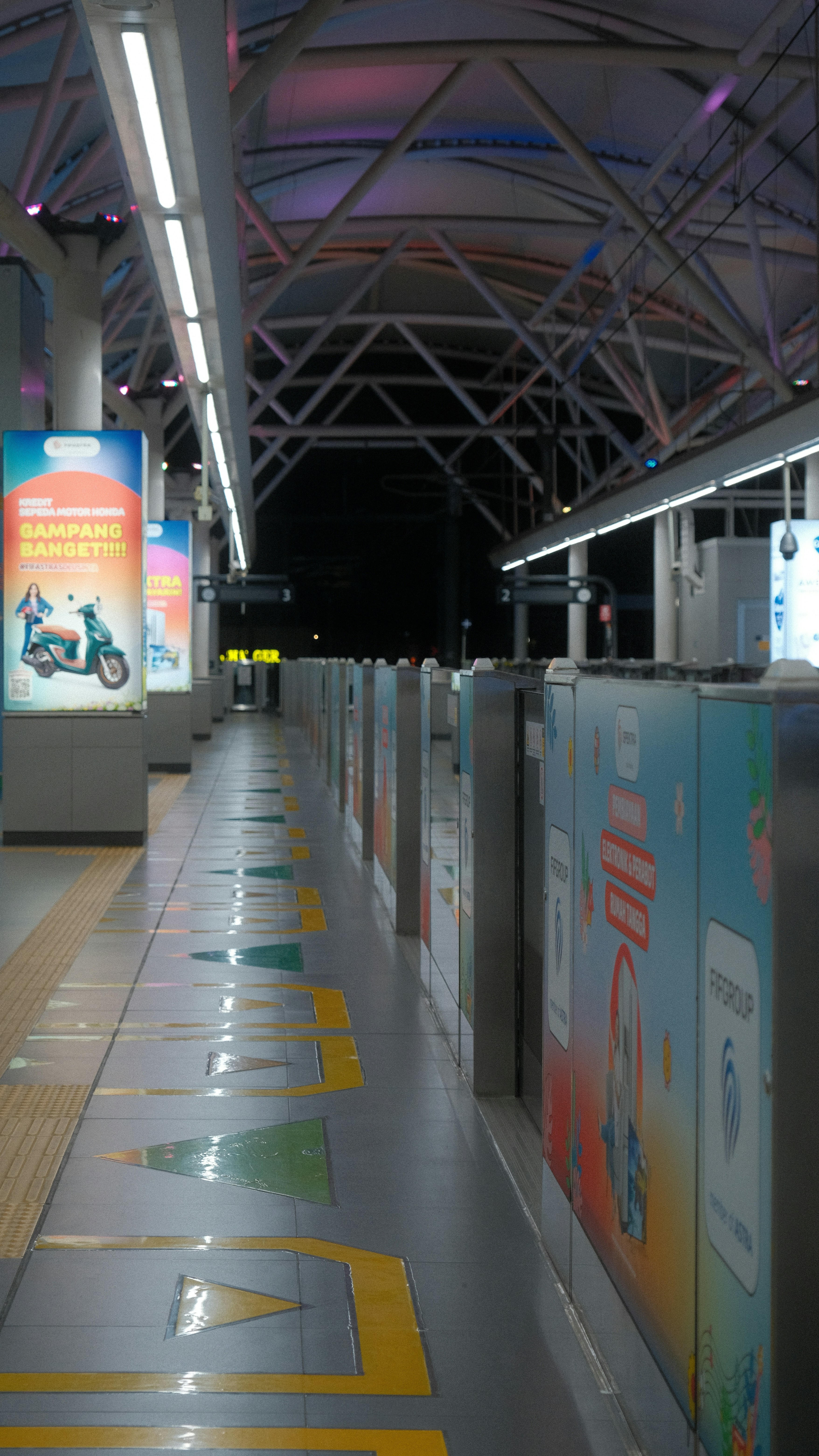 Gojek and Grab: When an App Beats the Train