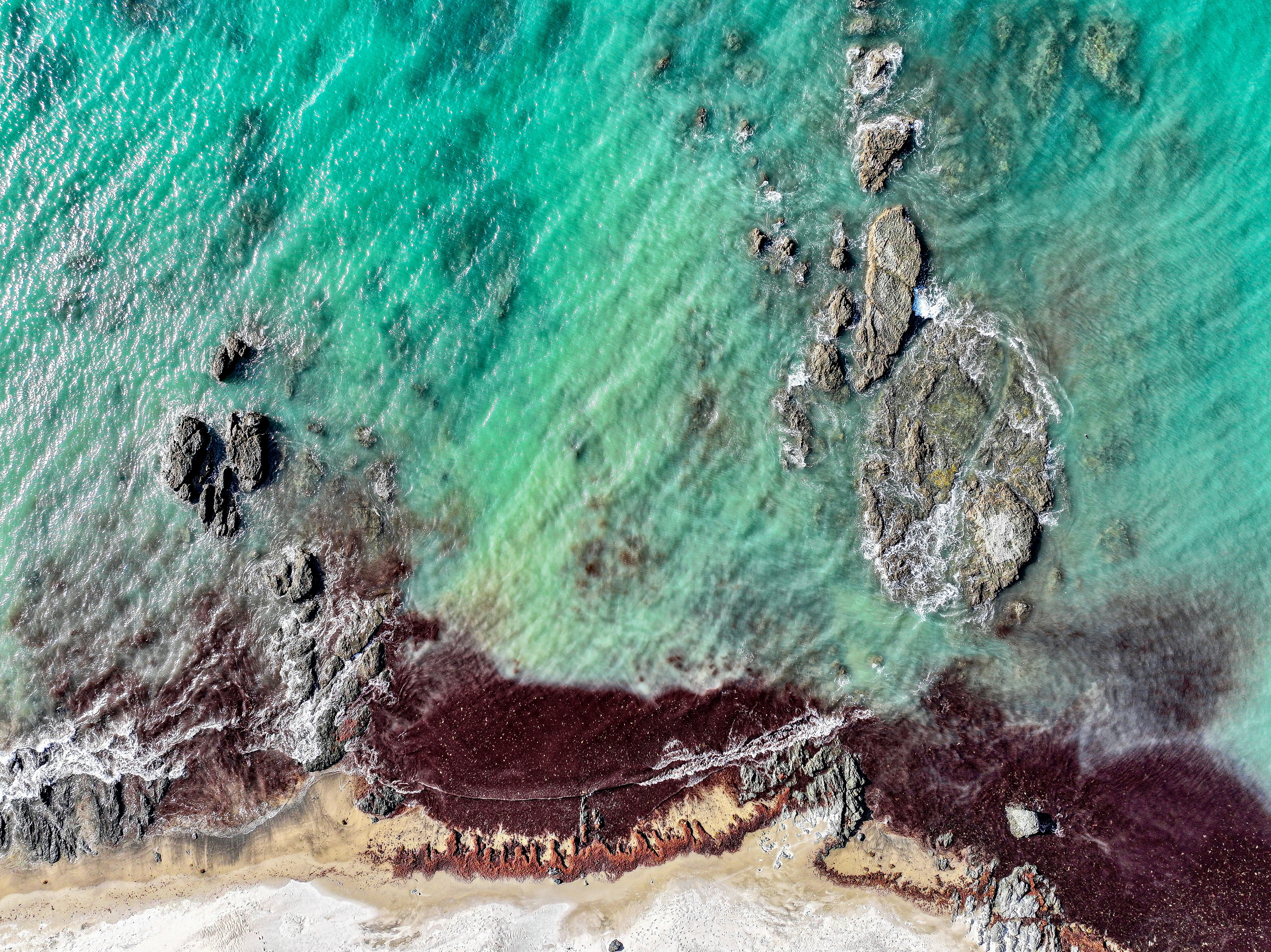 Photo by maximilian_brand