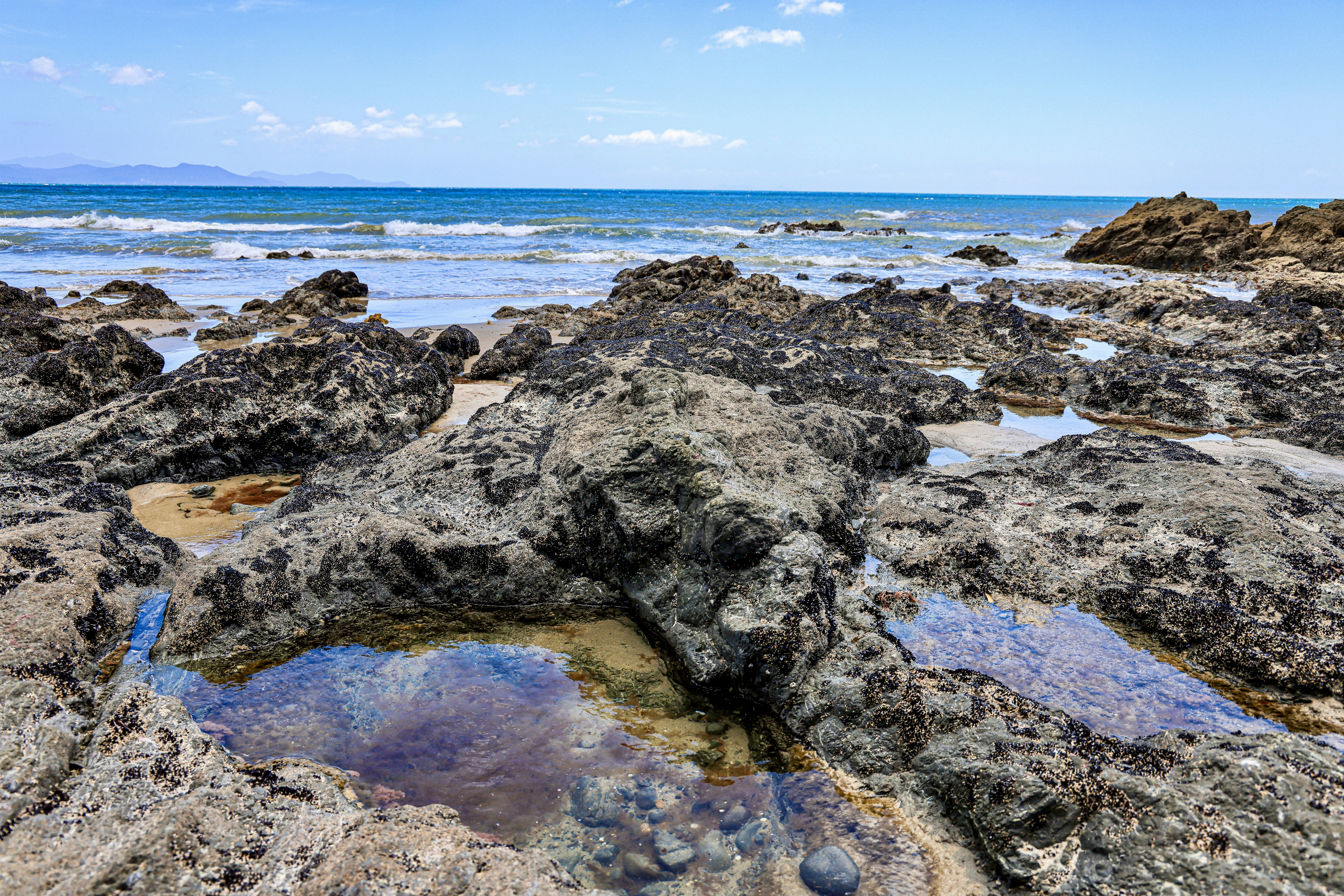 Photo by maximilian_brand