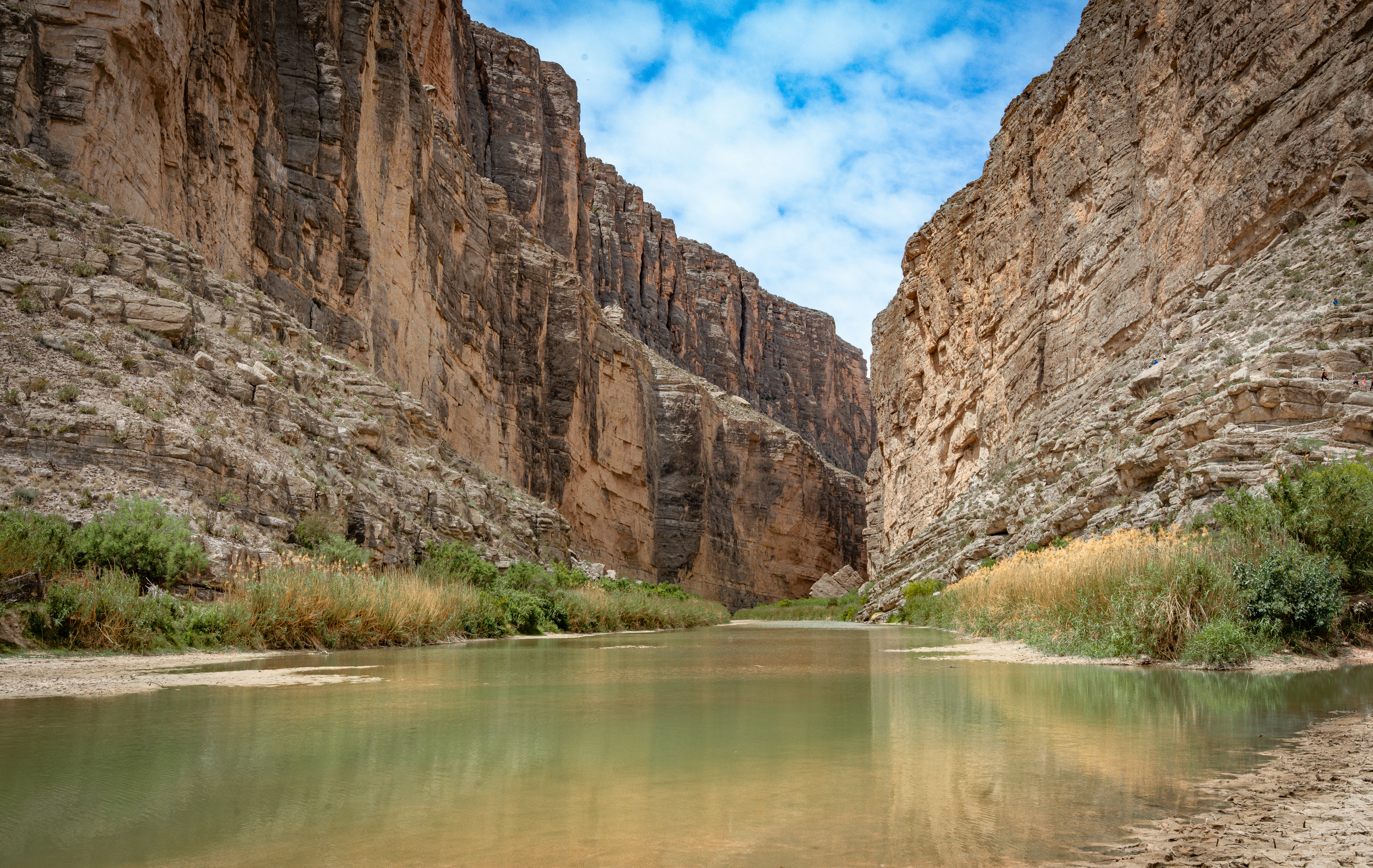 Making a Splash with Far Flung Adventures