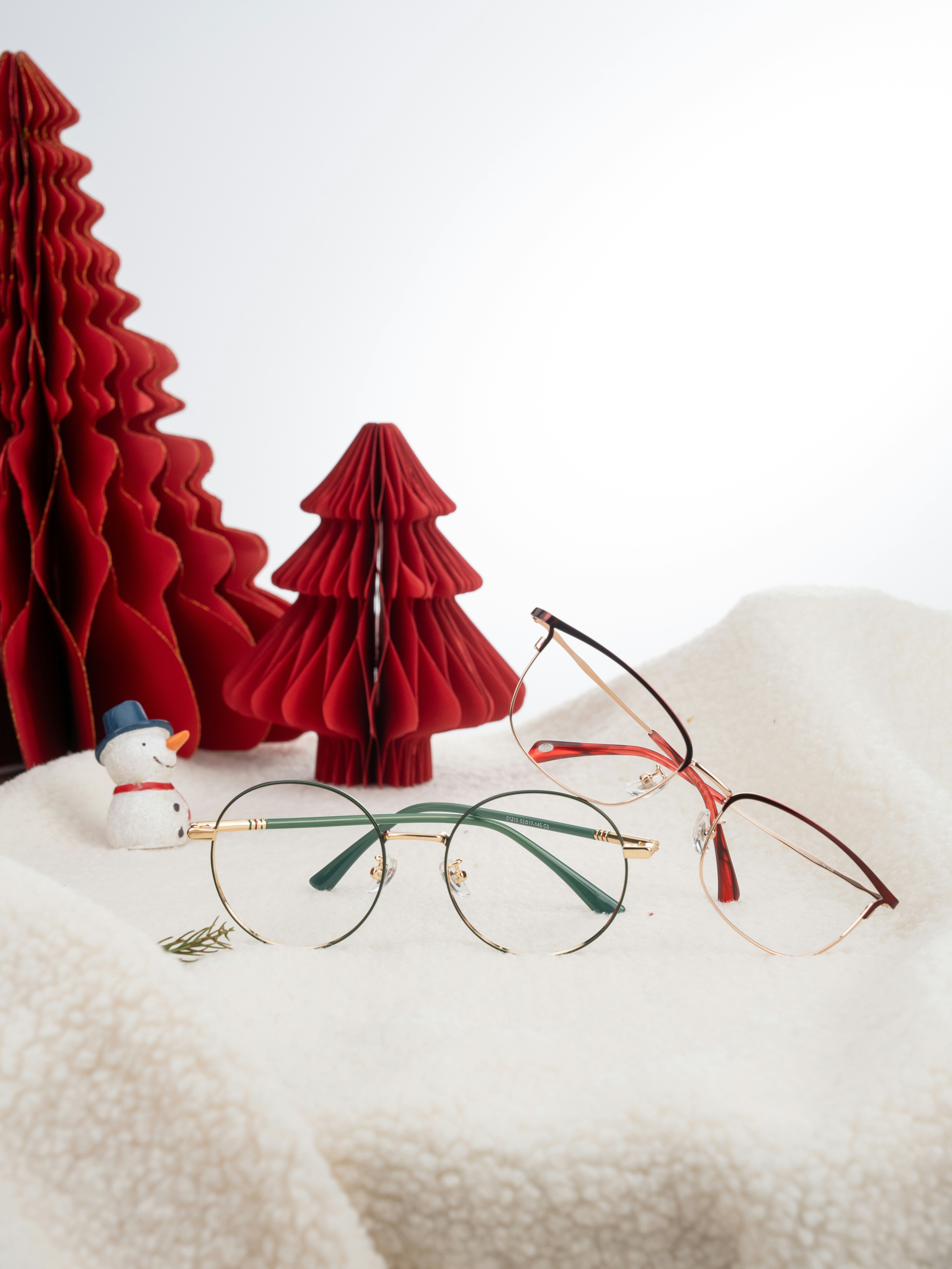 Photo by glassesshop_9