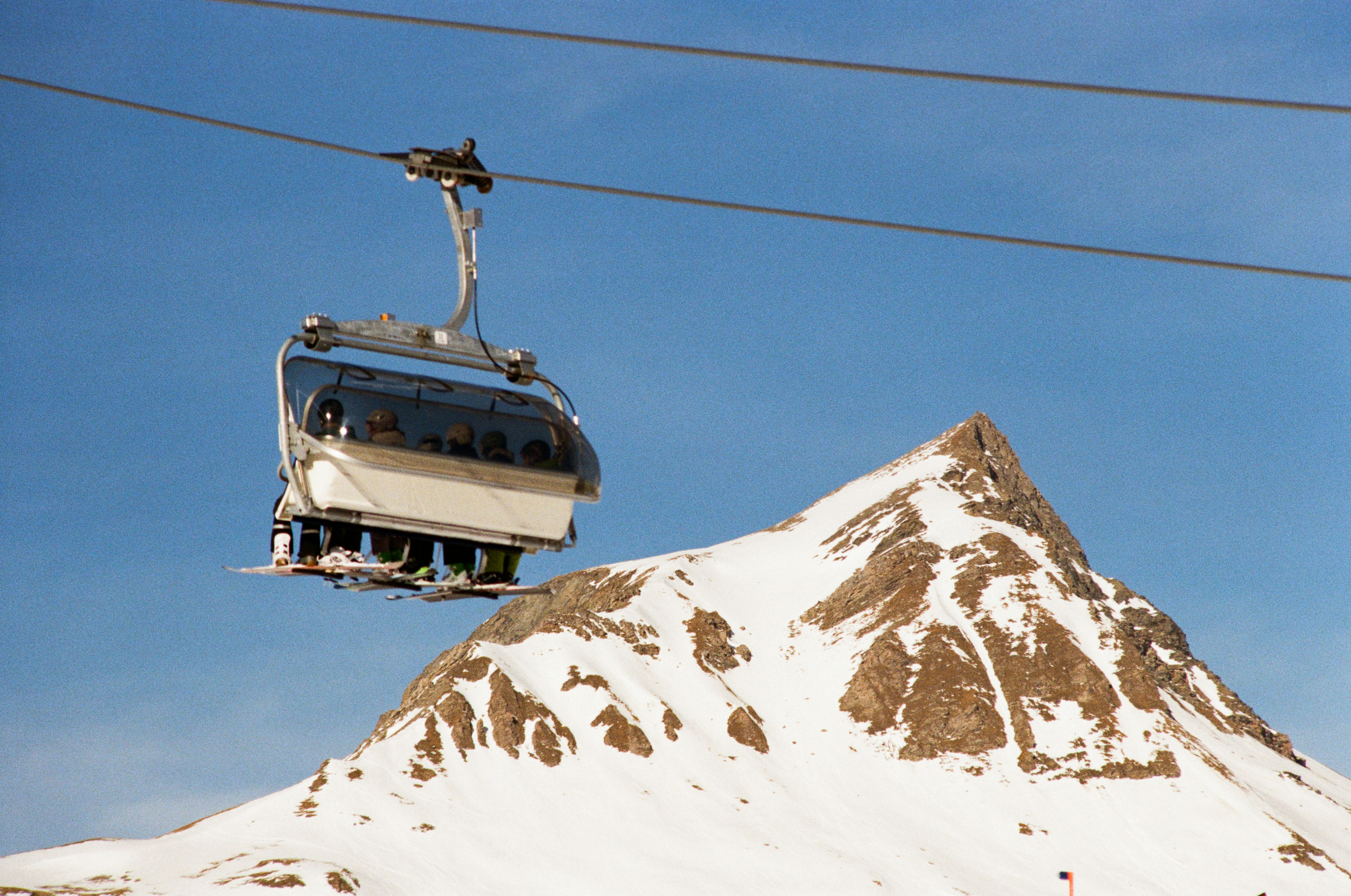 Photo by bernhardbar