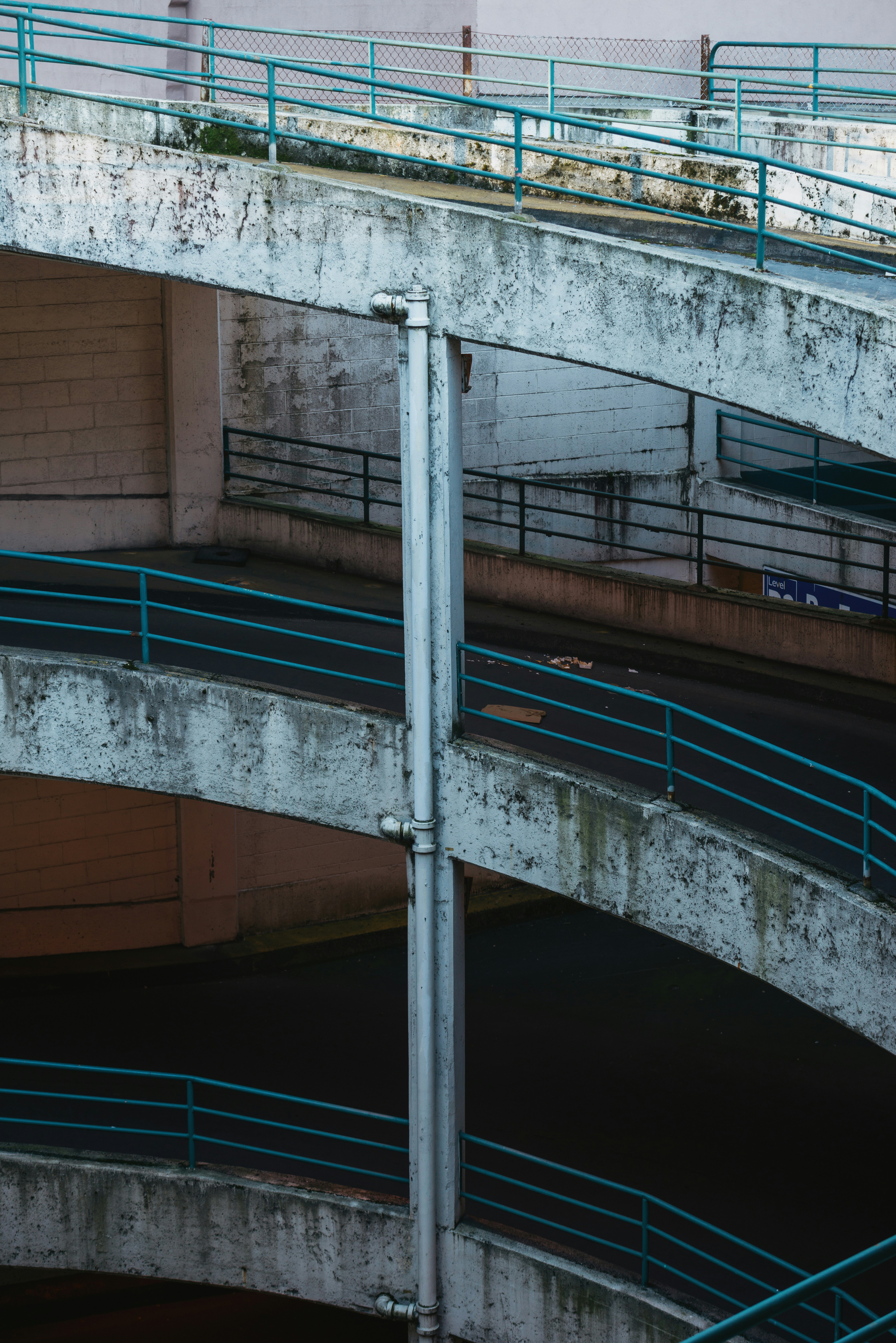 Photo by albertstoynov