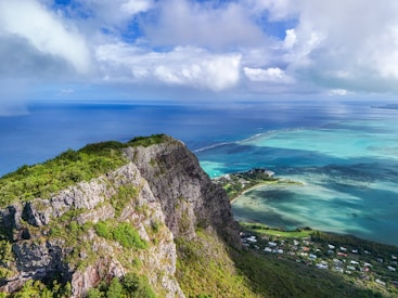 A view of the ocean from the top of a mountain