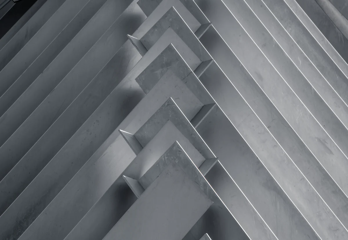 Stack of aluminium sheets and plate with clean cut edges