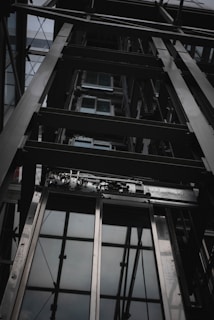 A very tall building with lots of windows