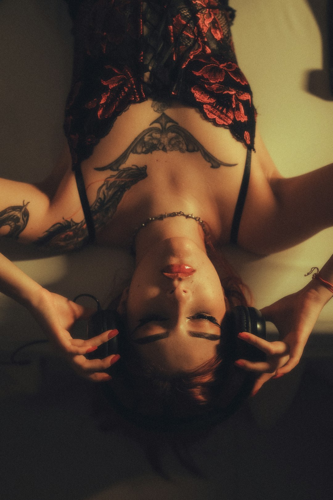 Rated R Meditations: How Erotic Mindfulness Can Change Your Body, Mood & Bedroom