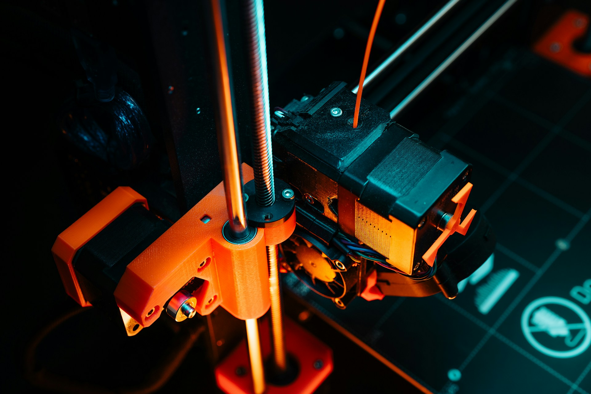 A close up of a machine that is working on something