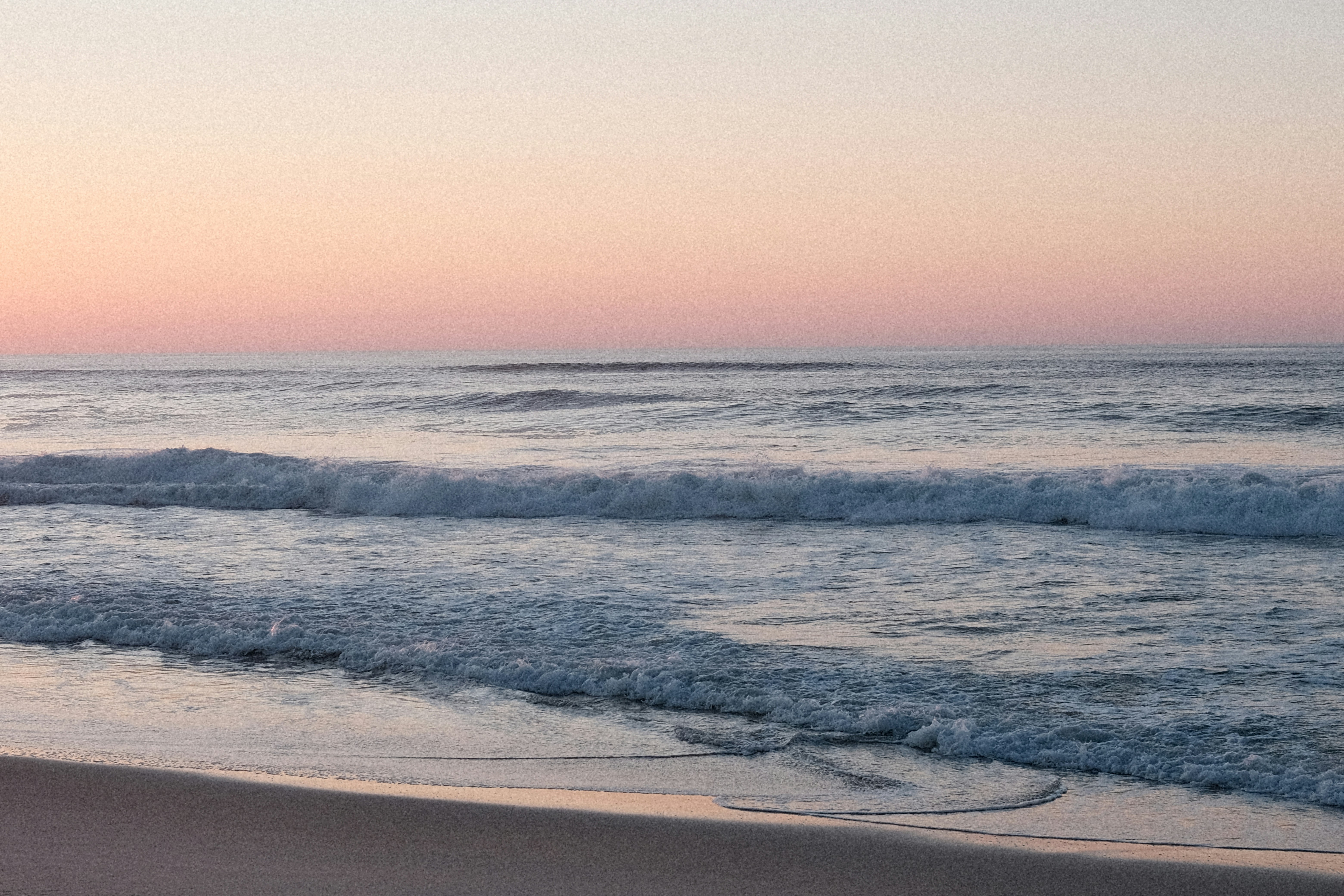 Photo by valentinlacoste