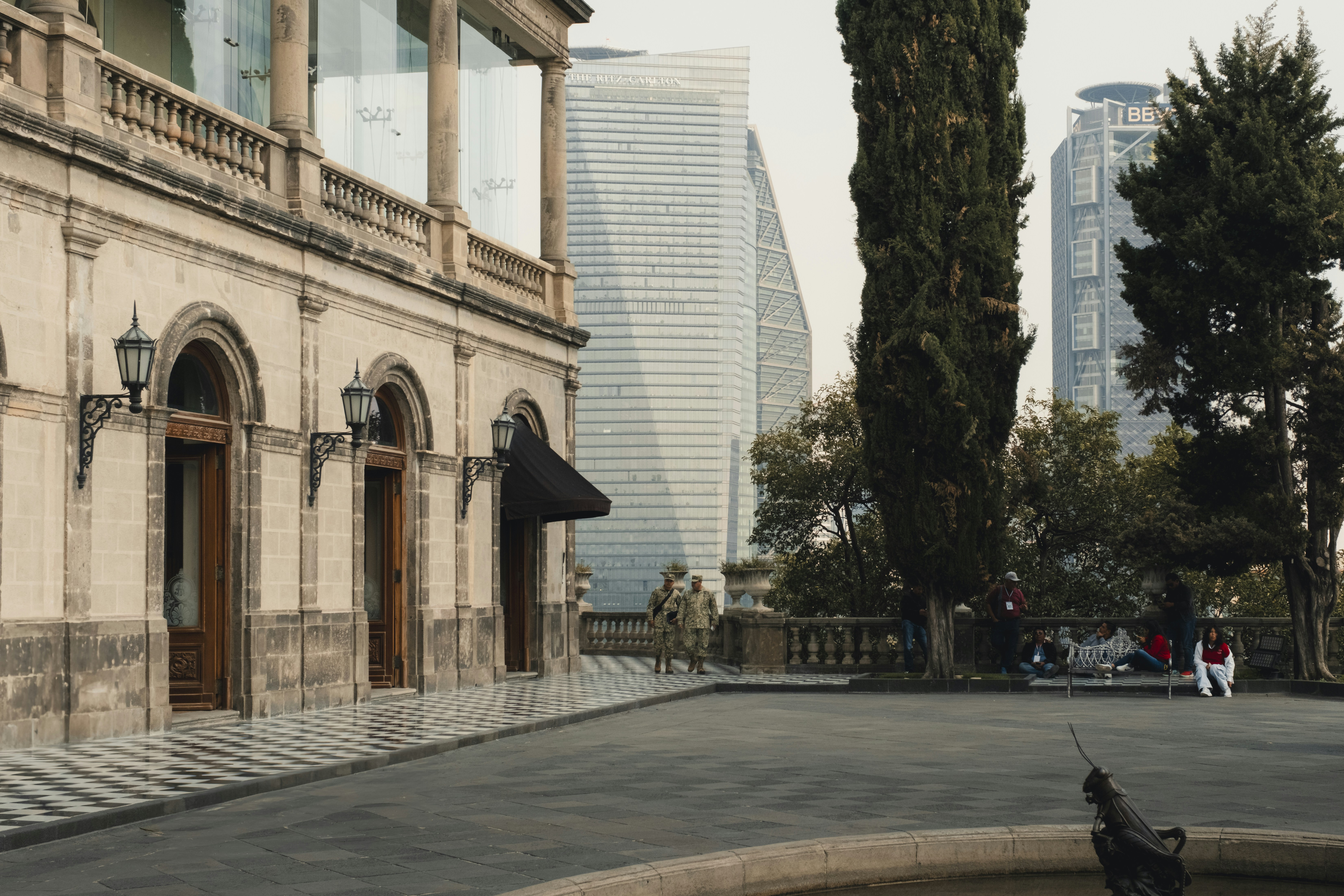 Biblioteca pública Licenciado José López Portillo y Rojas