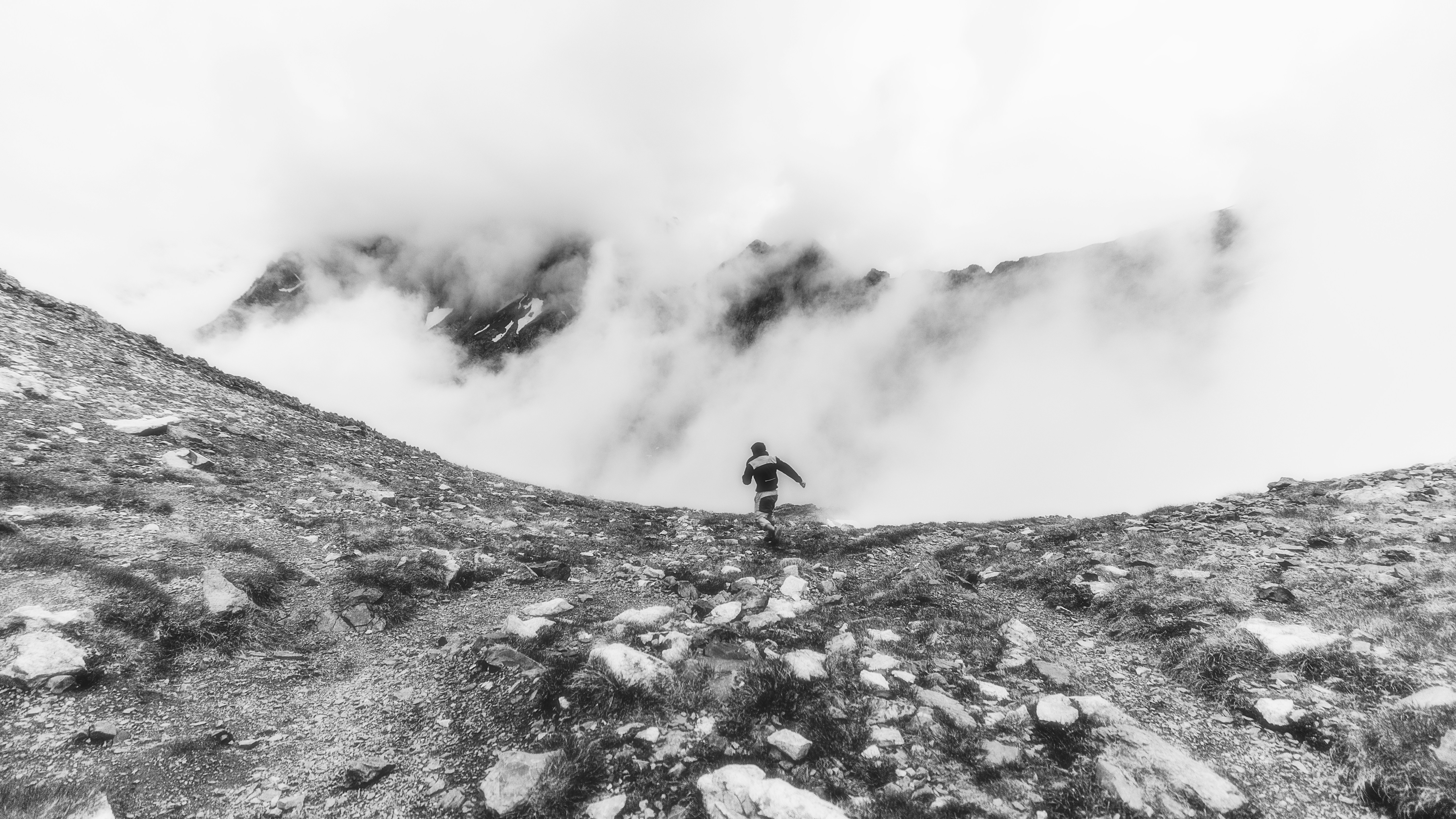 Photo by alingavriliuc