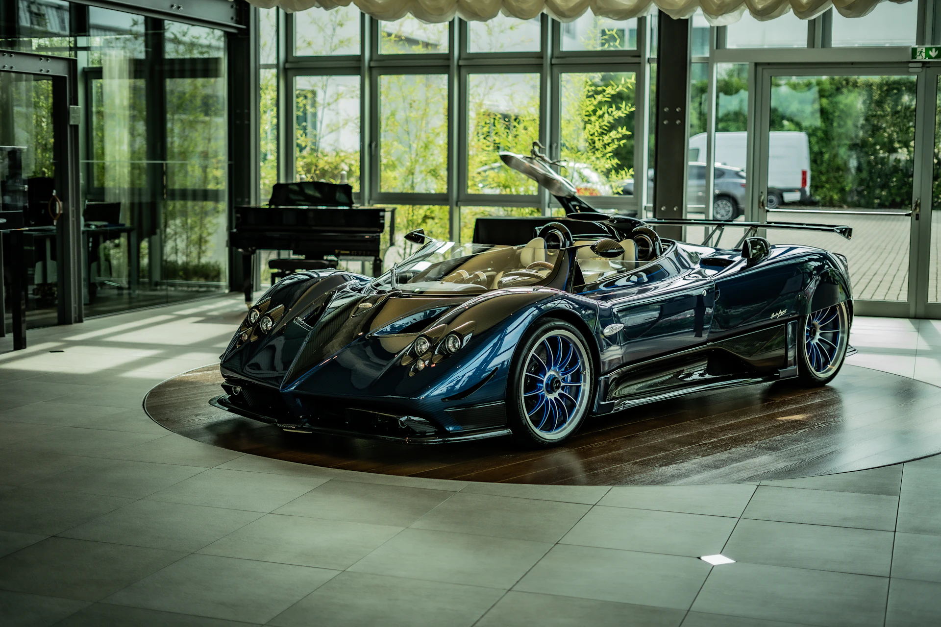Exotic sports car
