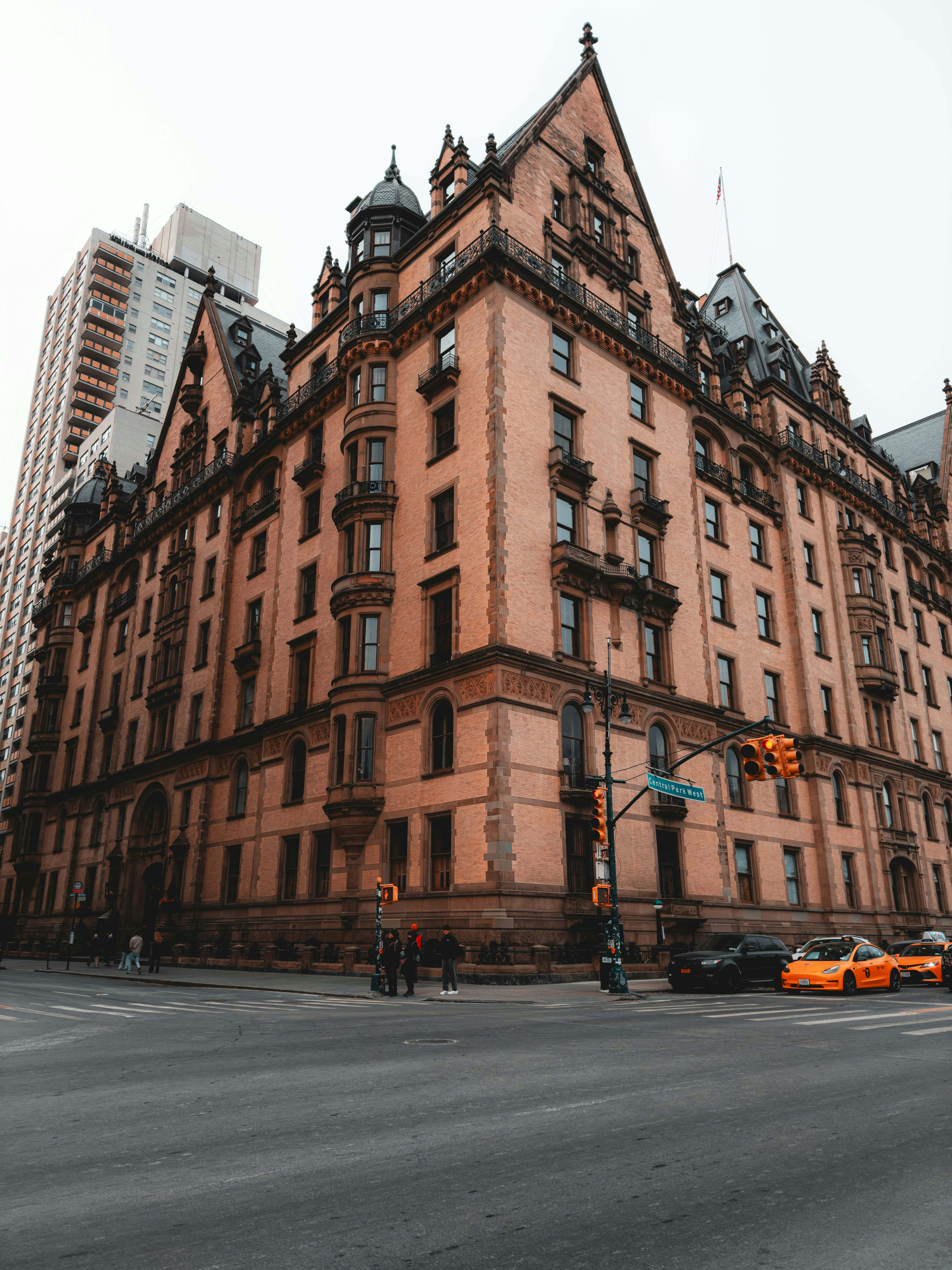 Photo by allenboguslavsky