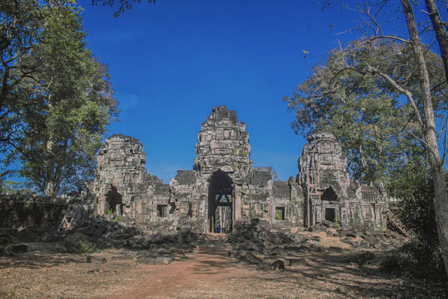 10-Day Cambodia Budget Backpacking Itinerary