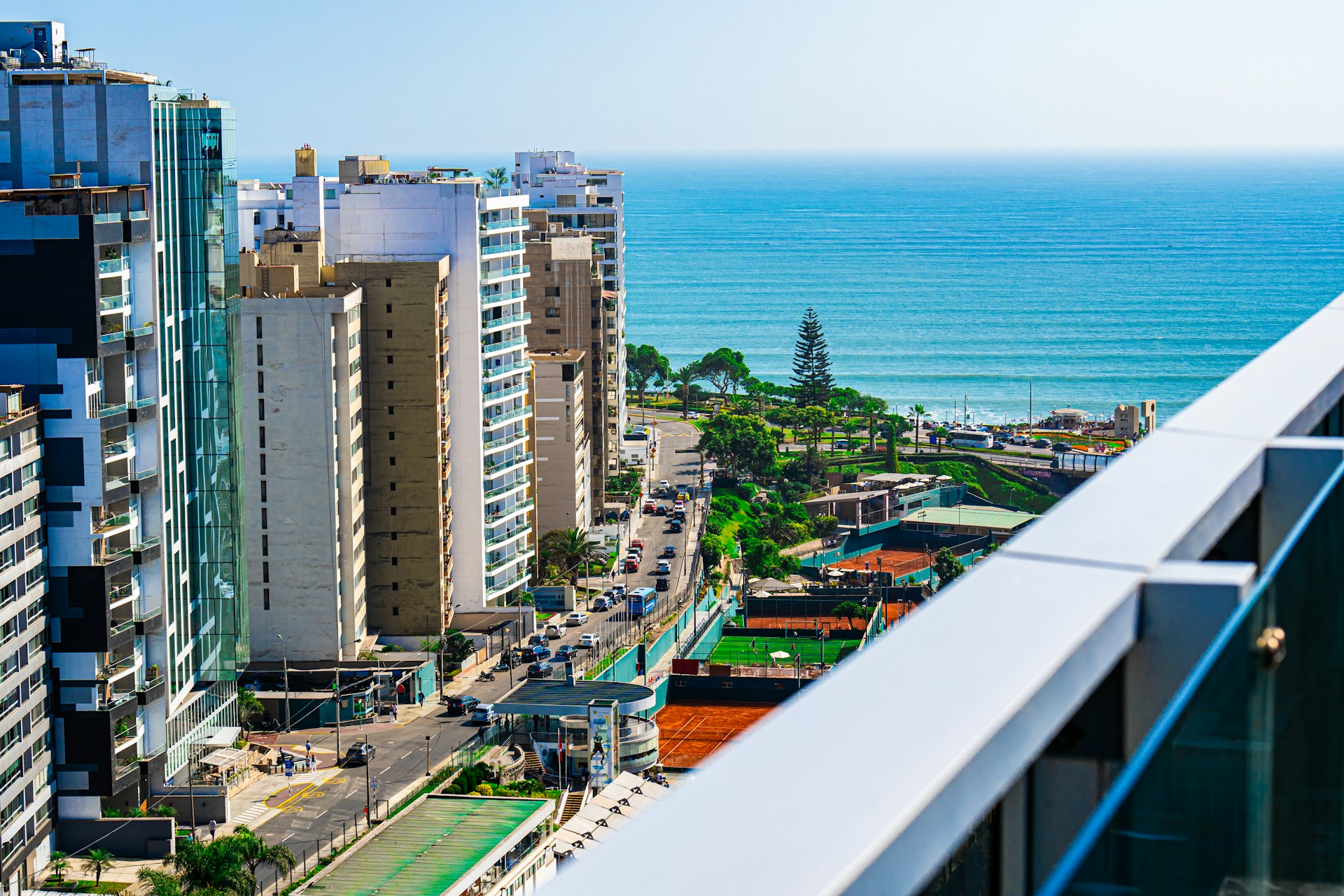A view of the ocean from a high rise building