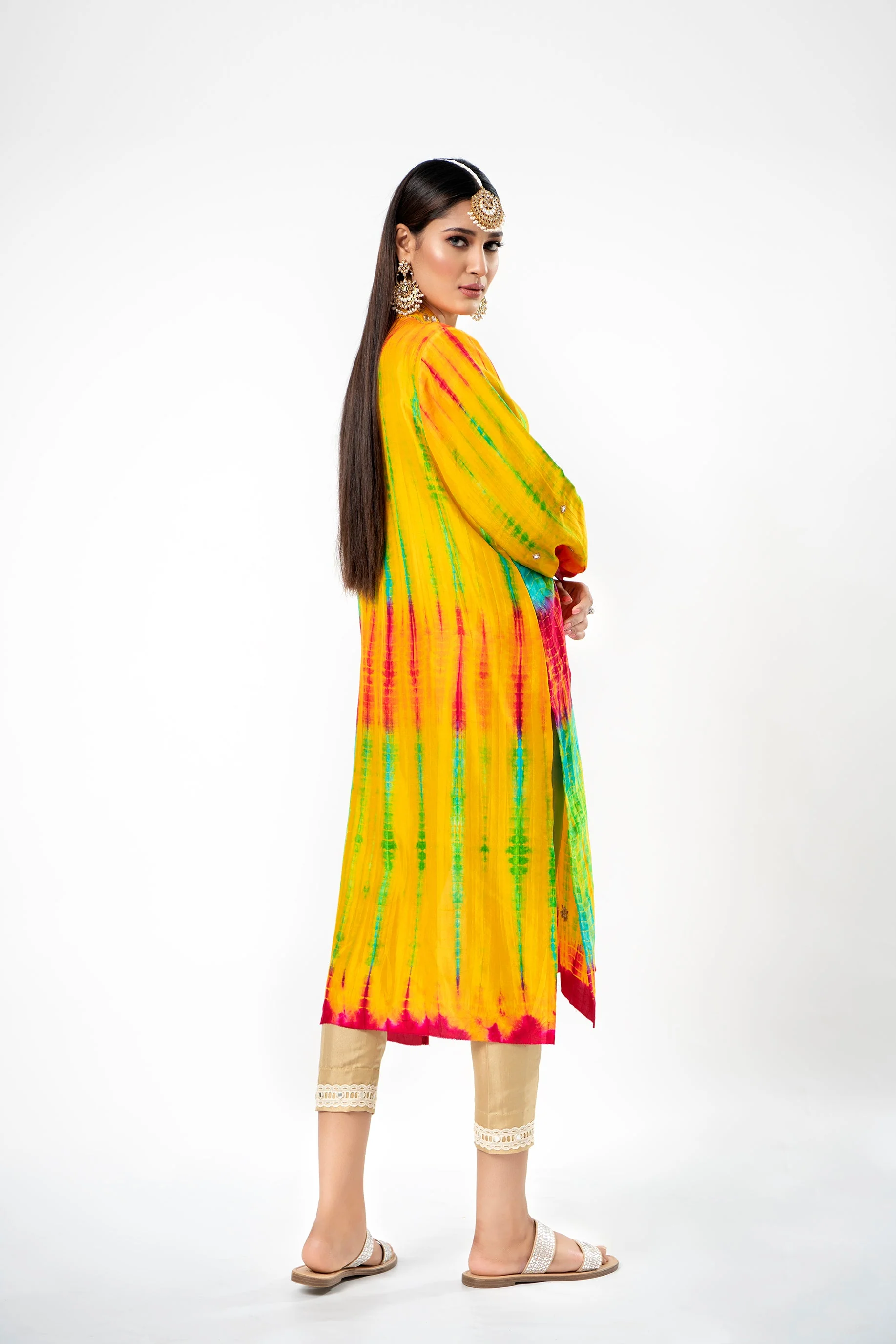 Why Cloud-Connected Hypercars Are Winning in 2026: Telemetry, Ownership and New Revenue Models