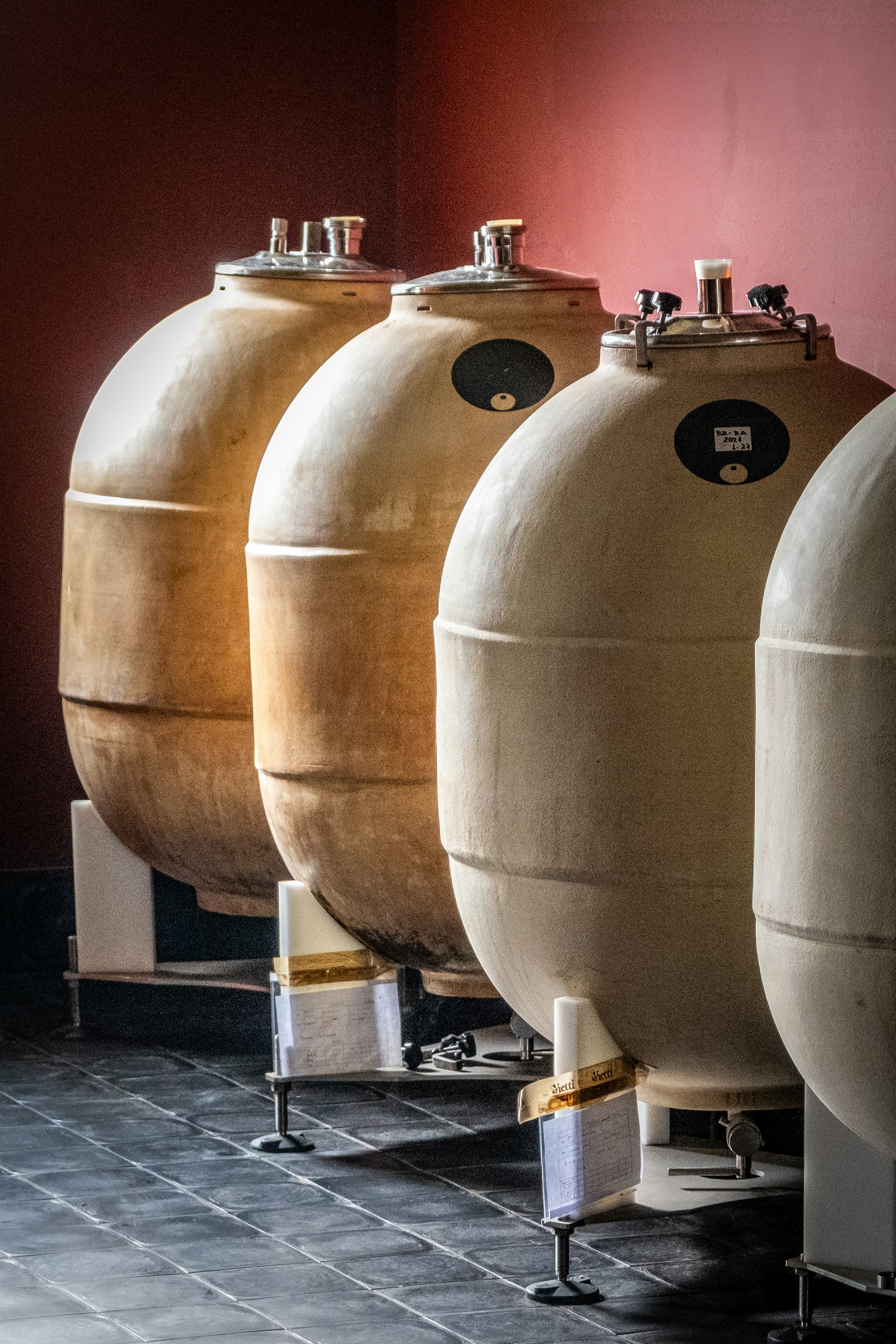 A row of large tanks sitting next to each other