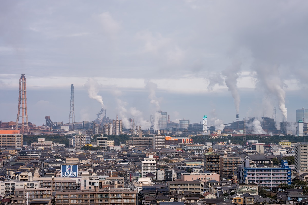 medtech related image for: Bloomberg: Nations Revise Emissions Targets Amid Climate Concerns