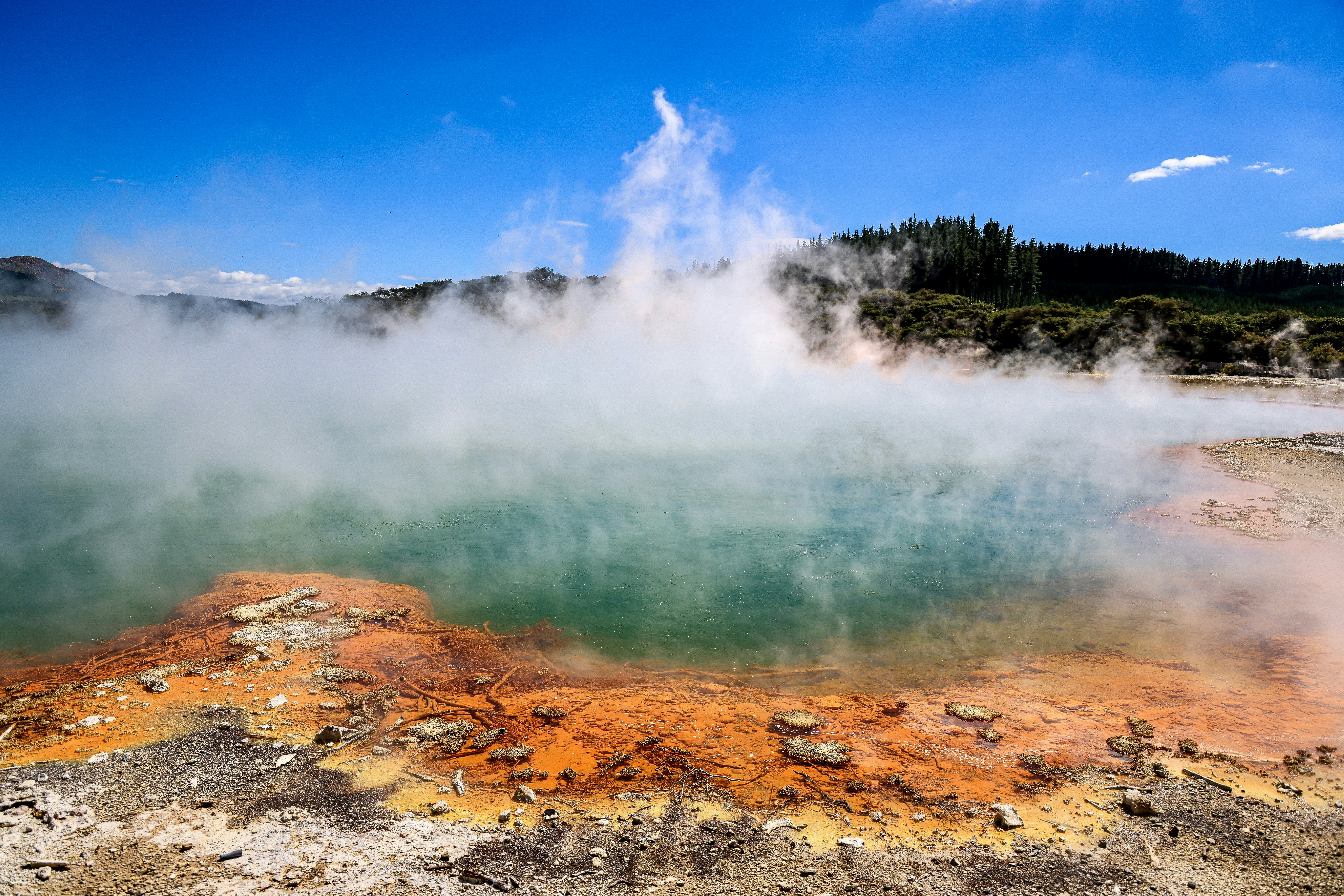 Photo by maximilian_brand