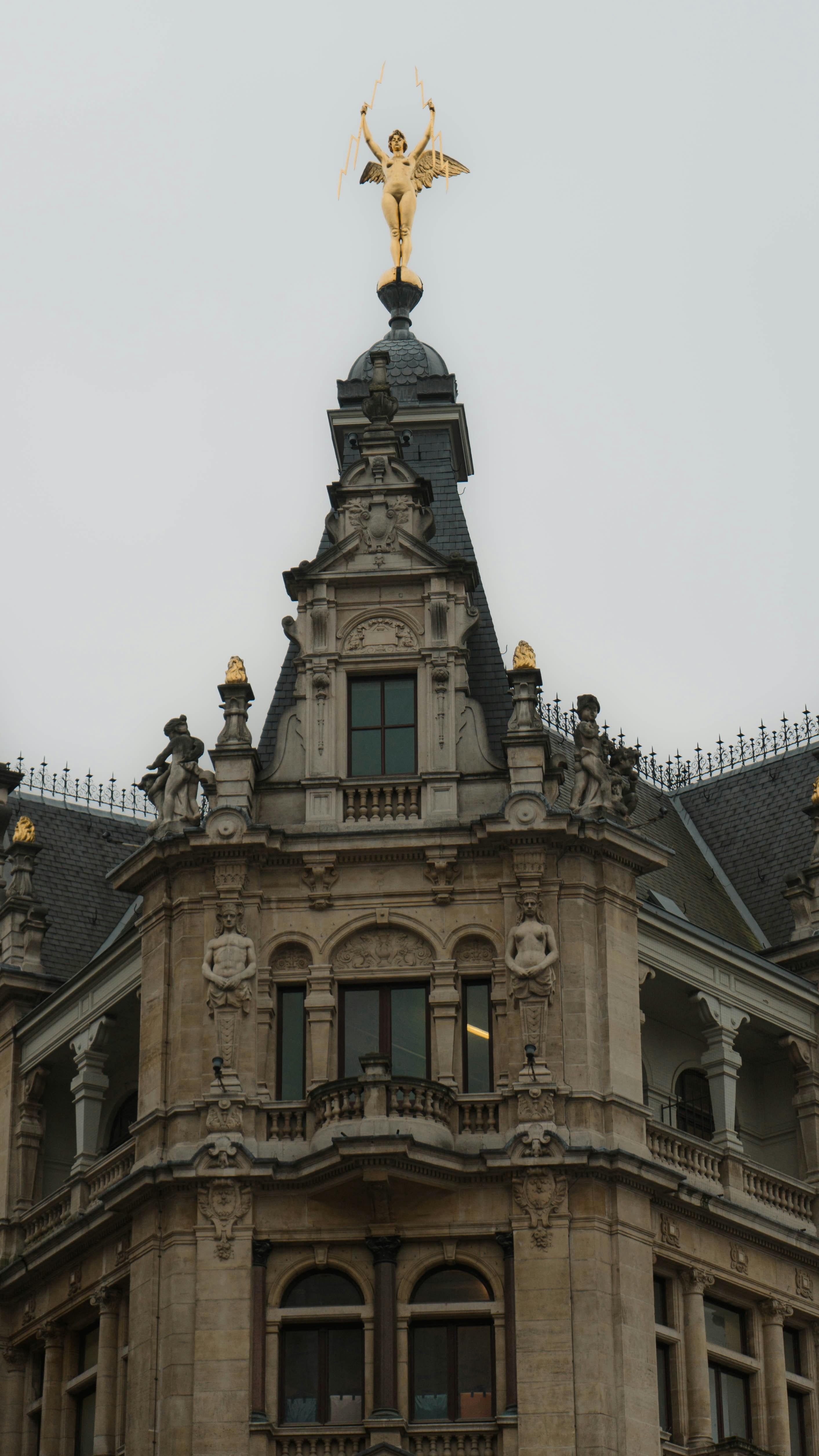 Photo by avenir_visuals