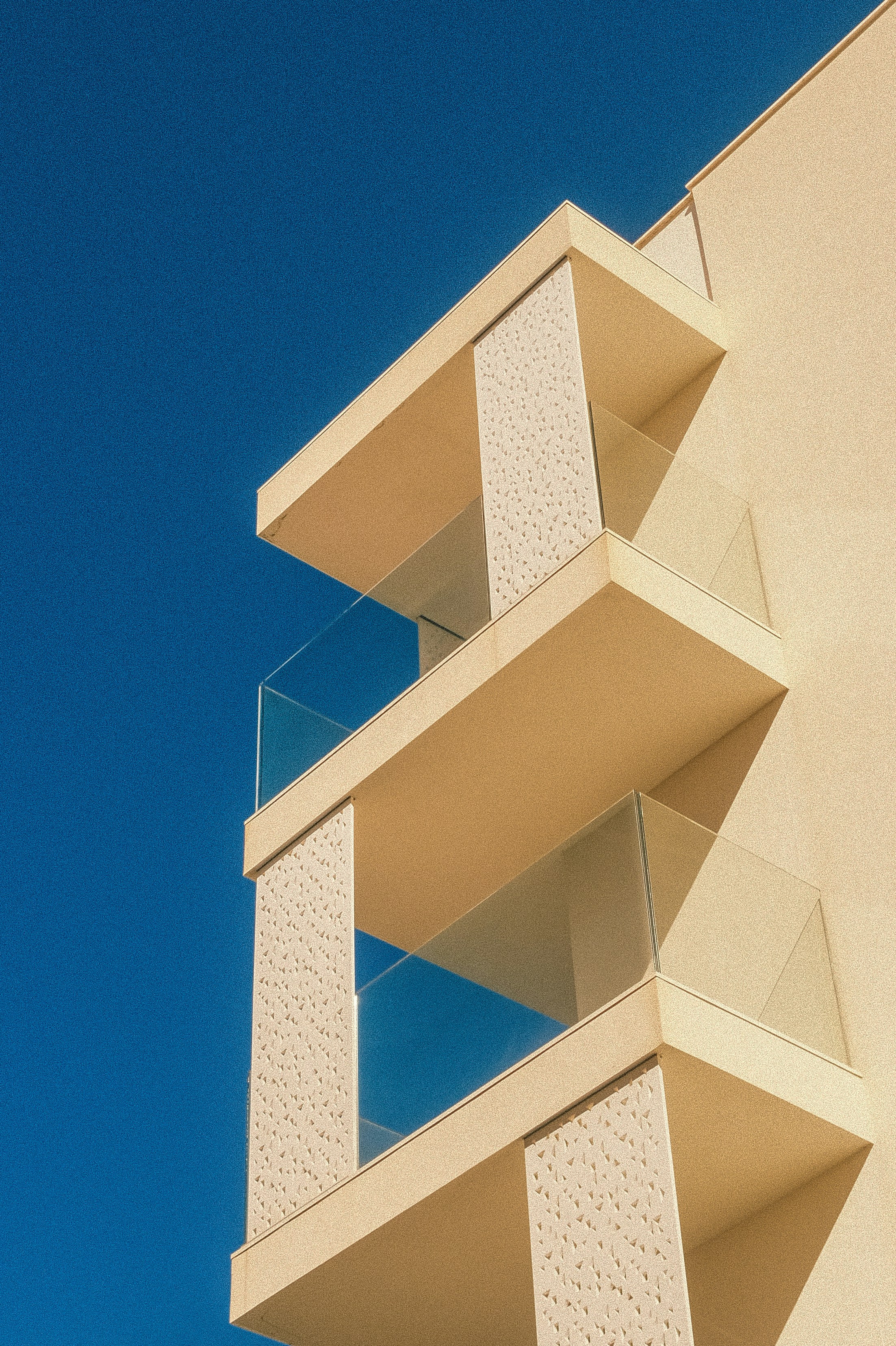 Photo by visualsbying