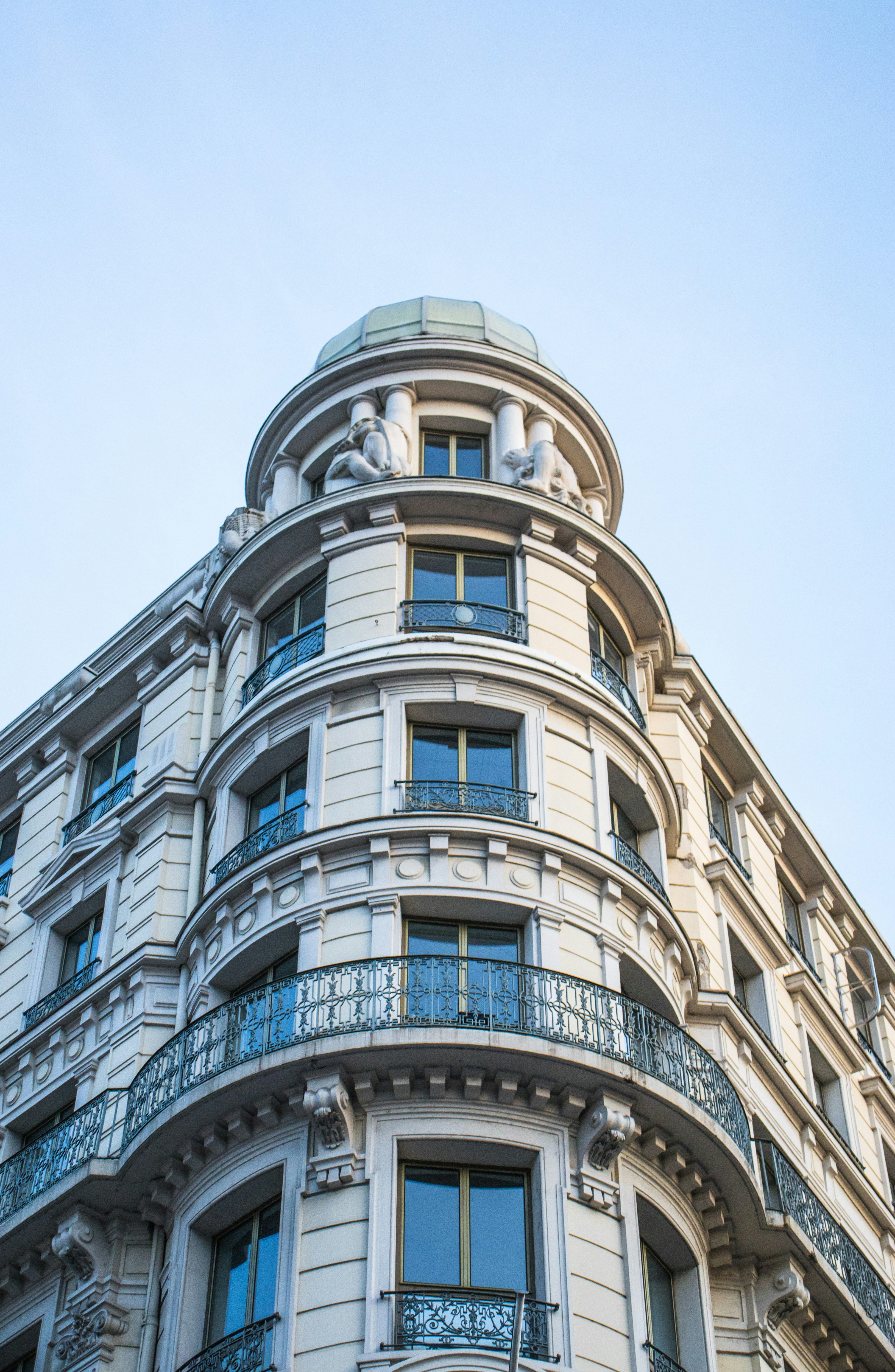 Photo by lucasgallone