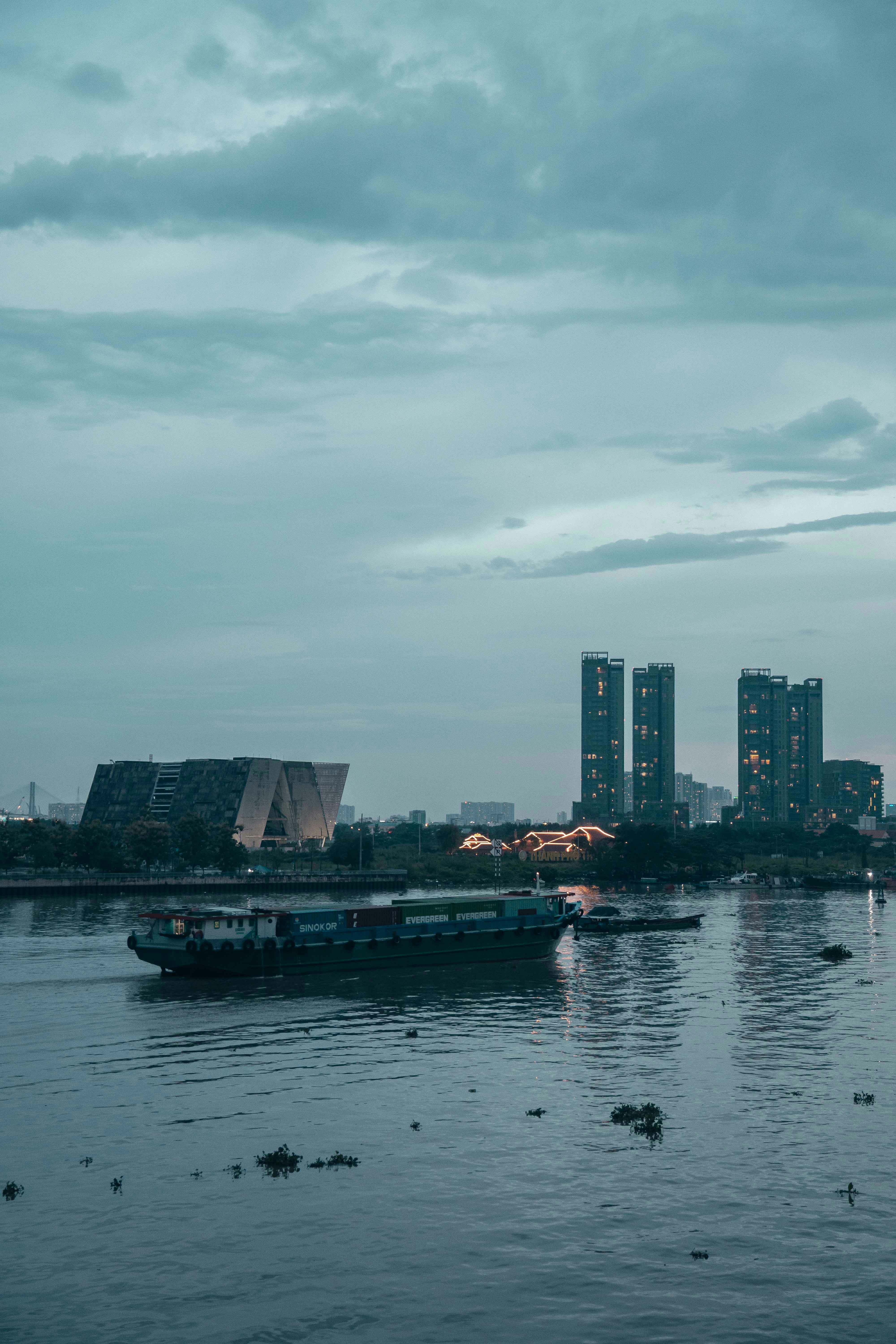 Photo by thejourneyofframes