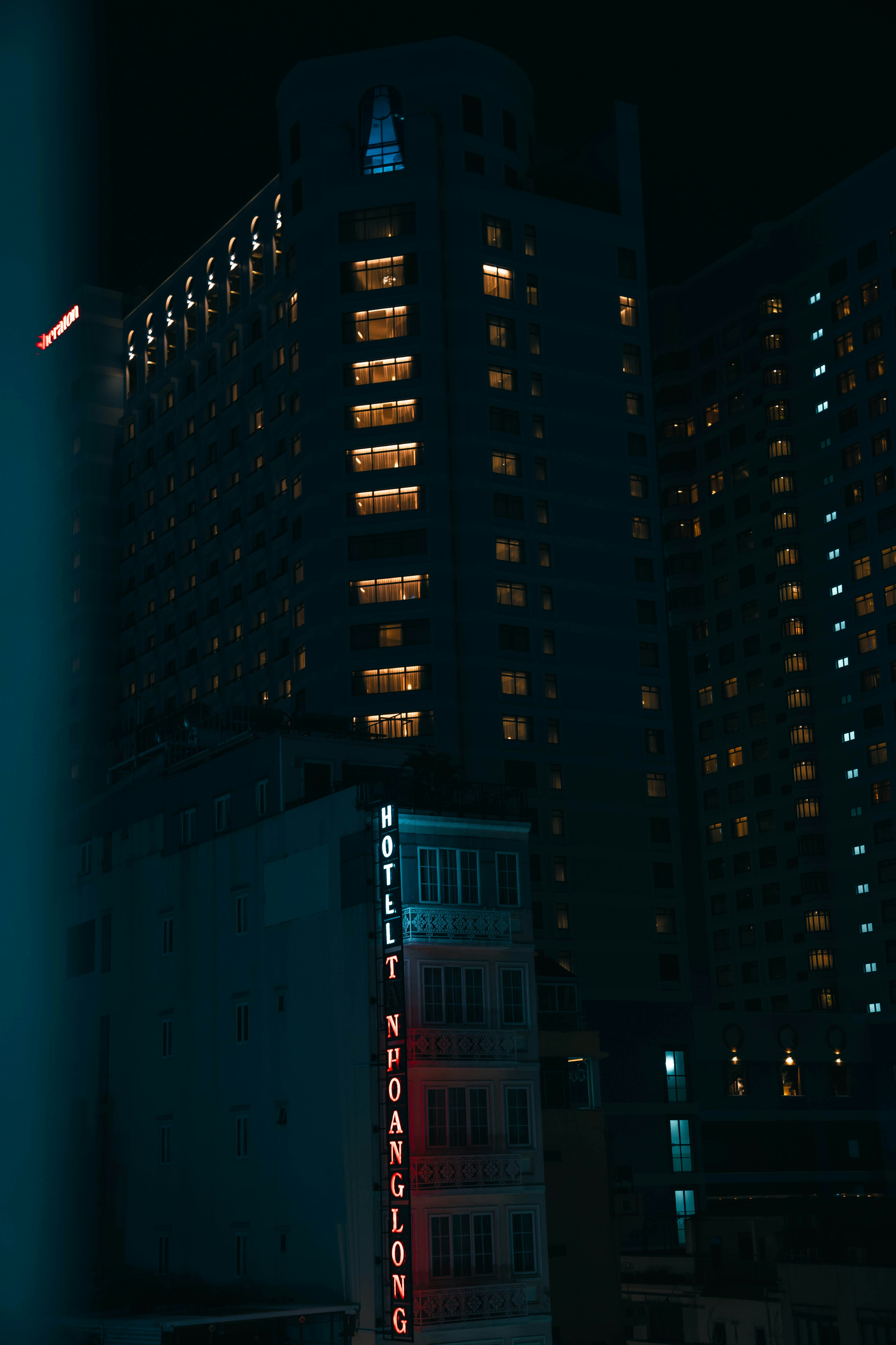 Photo by thejourneyofframes