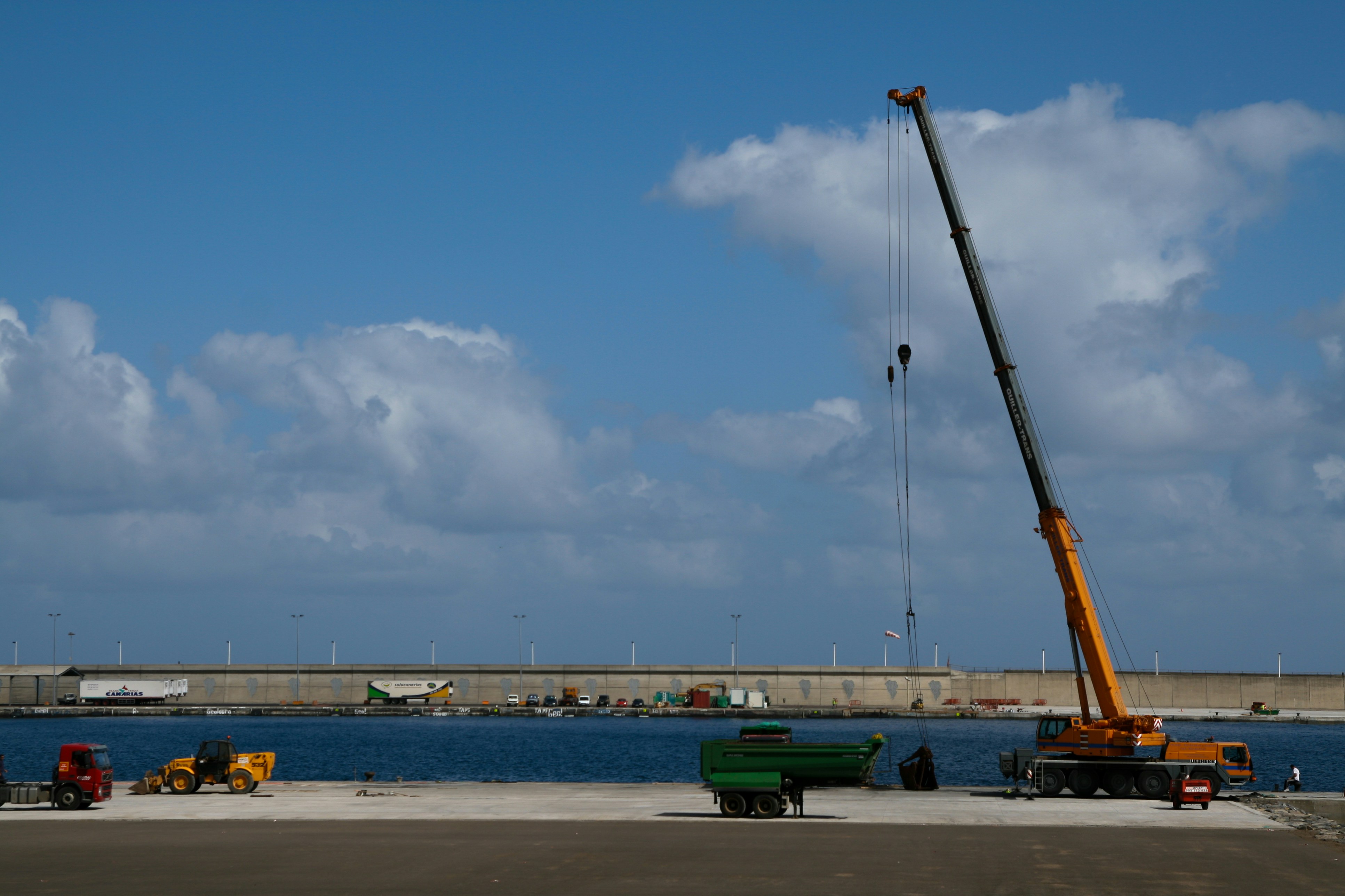 Turkish salvage company invests in 300-ton crane - expansion in heavy-duty sector