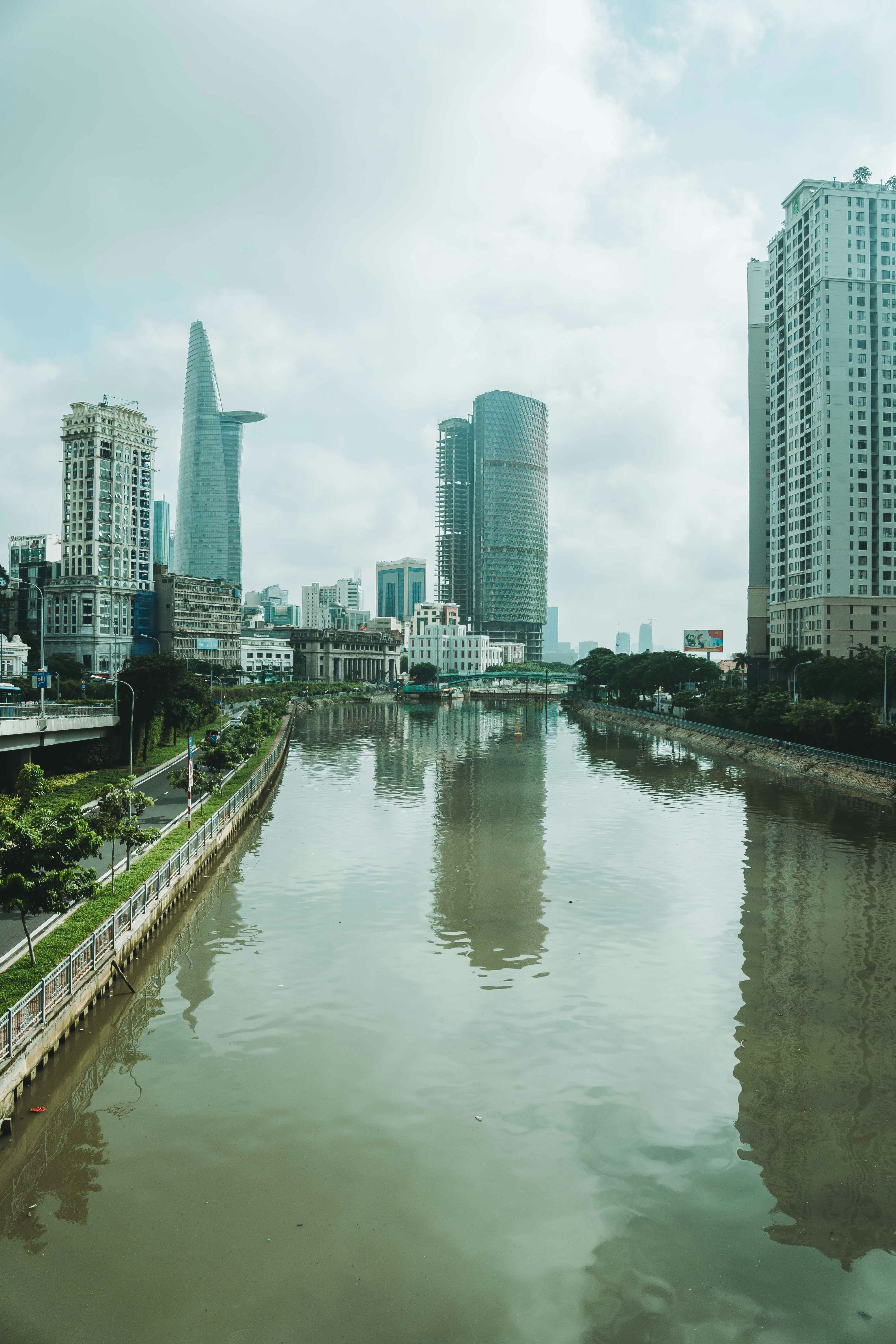 Photo by thejourneyofframes