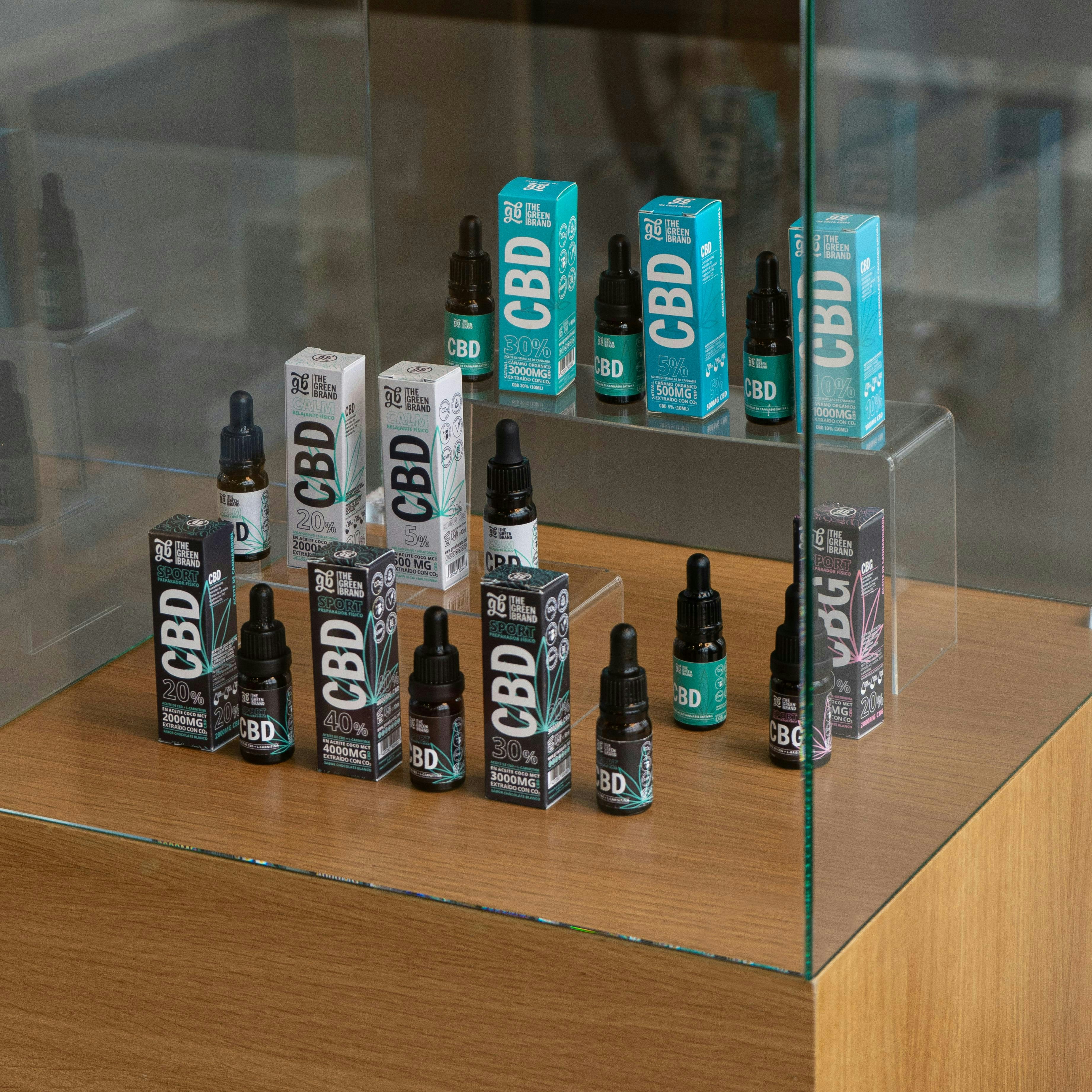 ¡Compra el mejor CBD legal en Growbarato! Cuando hablamos de CBD, no todos los productos son iguales. En GB The Green Brand nos hemos especializado en seleccionar solo los mejores productos de cannabidiol, para que puedas disfrutar de sus beneficios con total tranquilidad. Busques aceites de CBD, flores CBD, hachís de CBD o comestibles, aquí encontrarás opciones diseñadas para adaptarse a tus gustos y necesidades.