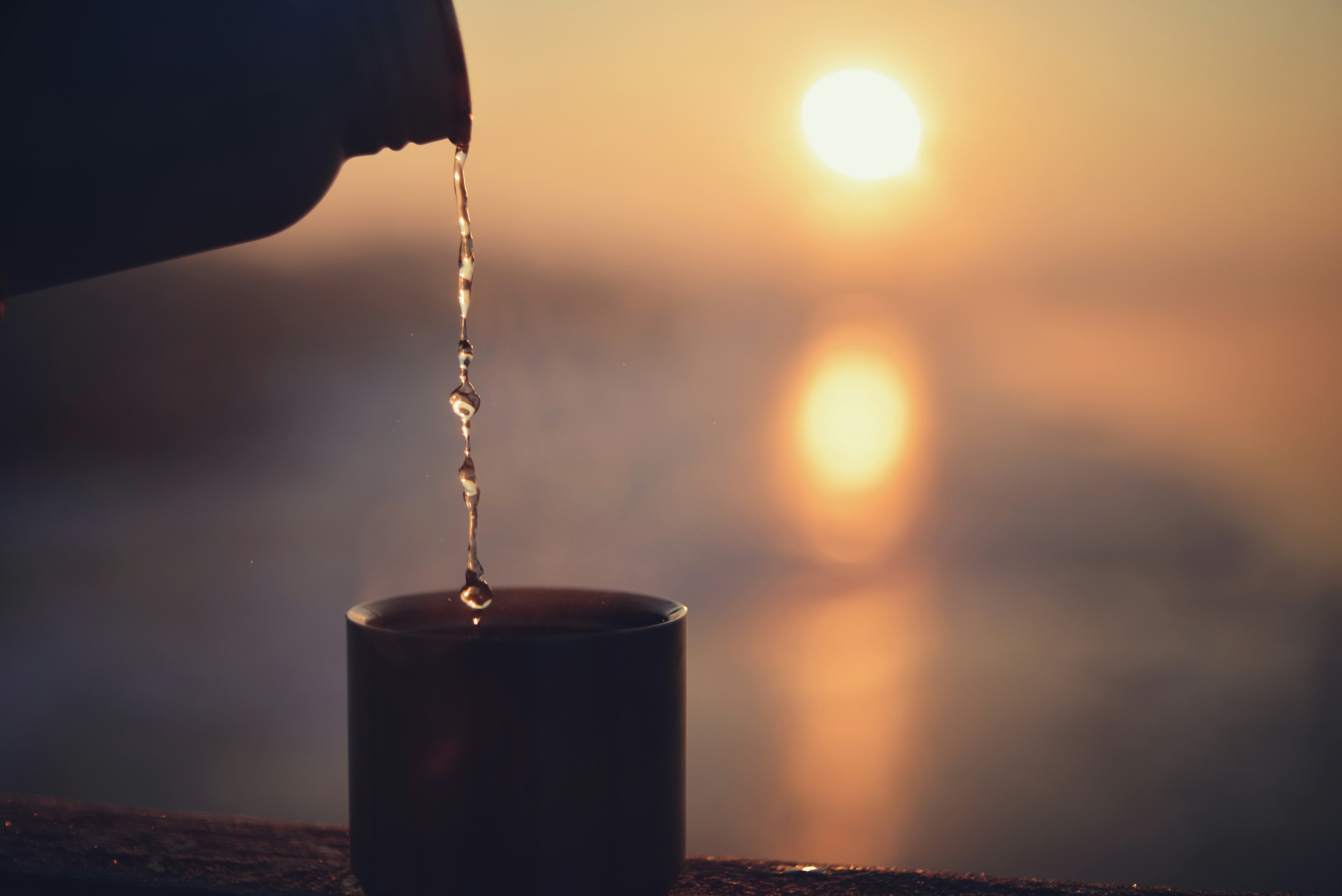Staying Hydrated: Morning Drinks for Lasting Energy