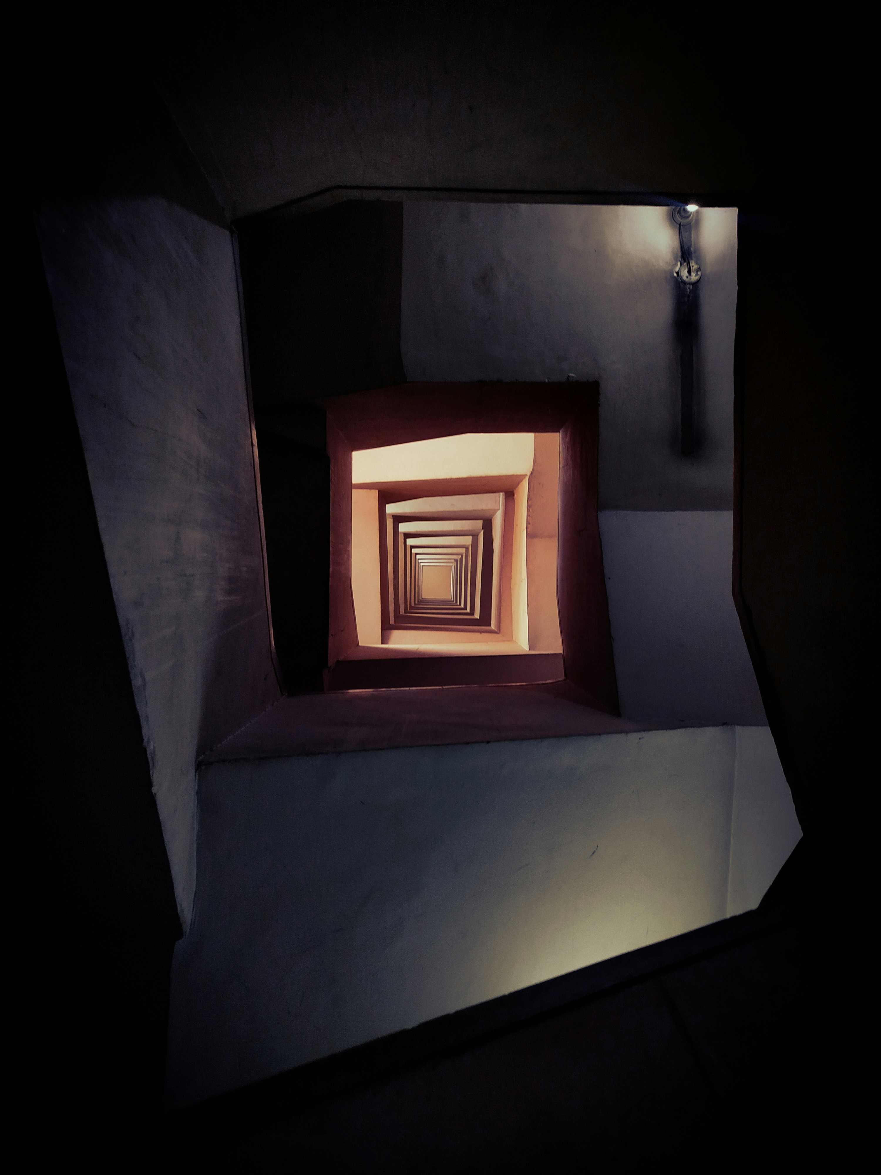 Micro‑Vaults, Domain Escrow & Fulfilment: Running a Compliant Registrar‑Adjacent Service in 2026