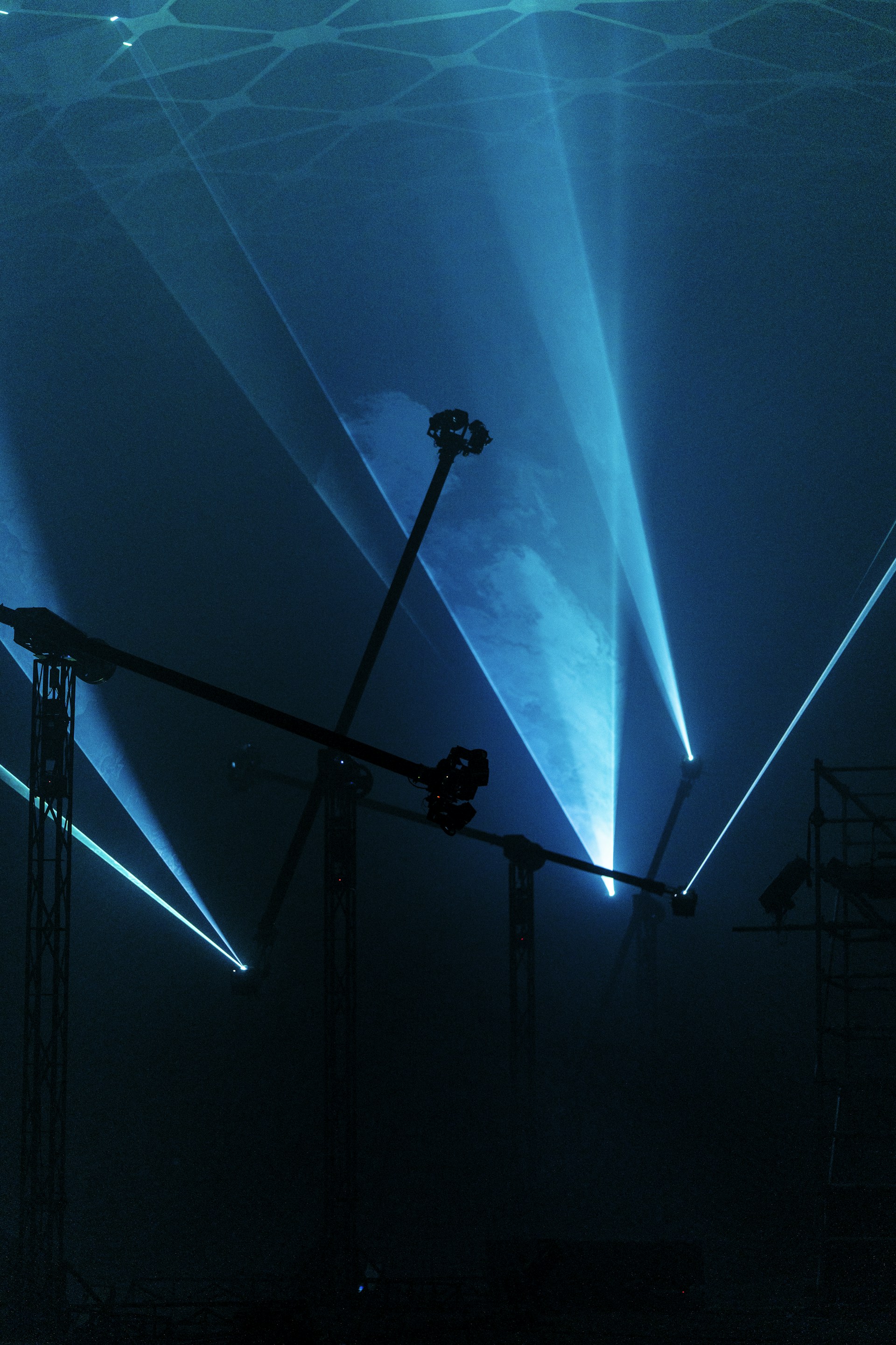 A group of lights that are on a stage