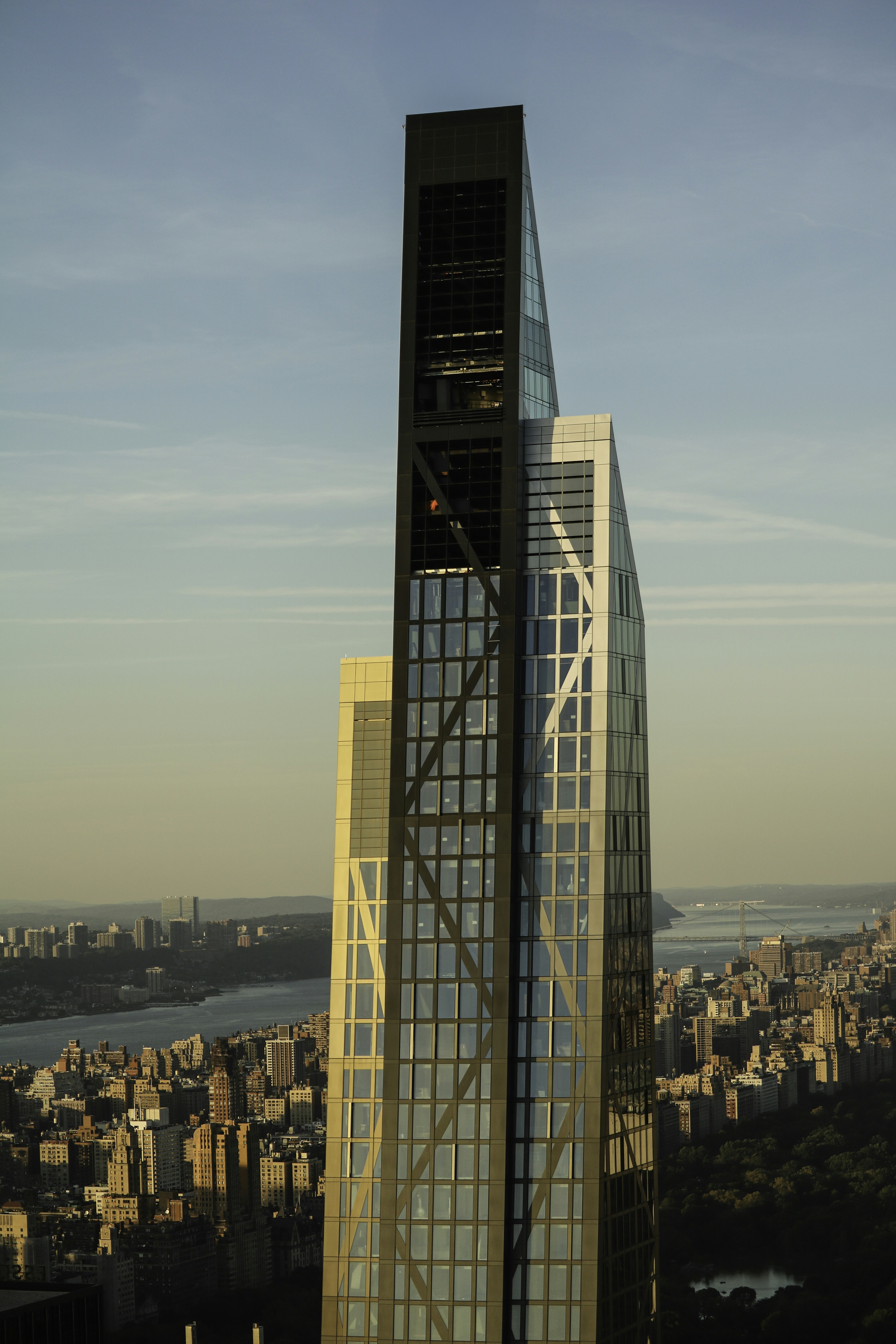 RGA Announces Opening of First New York City Office at Park Avenue Tower