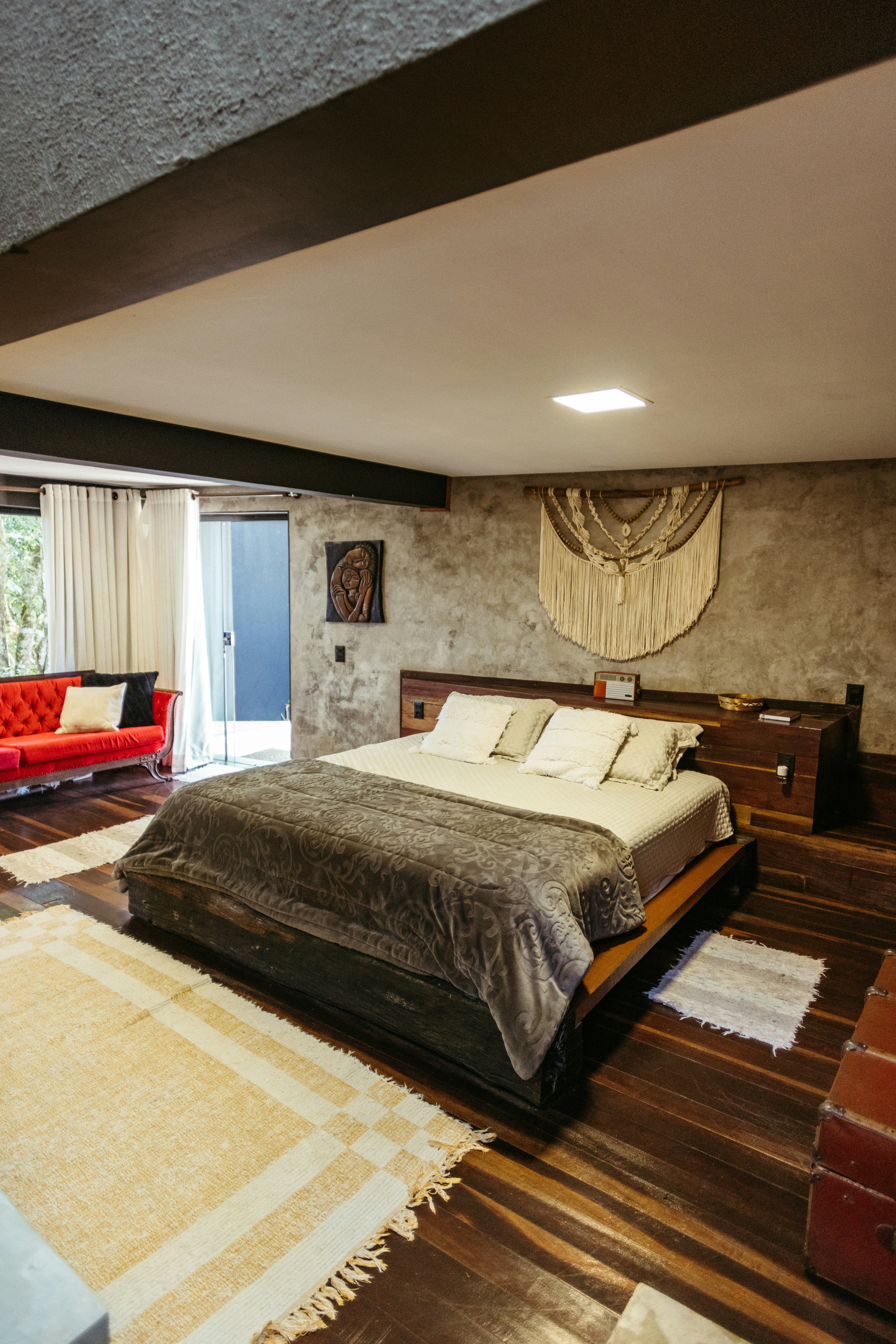 Photo by jonathanborba