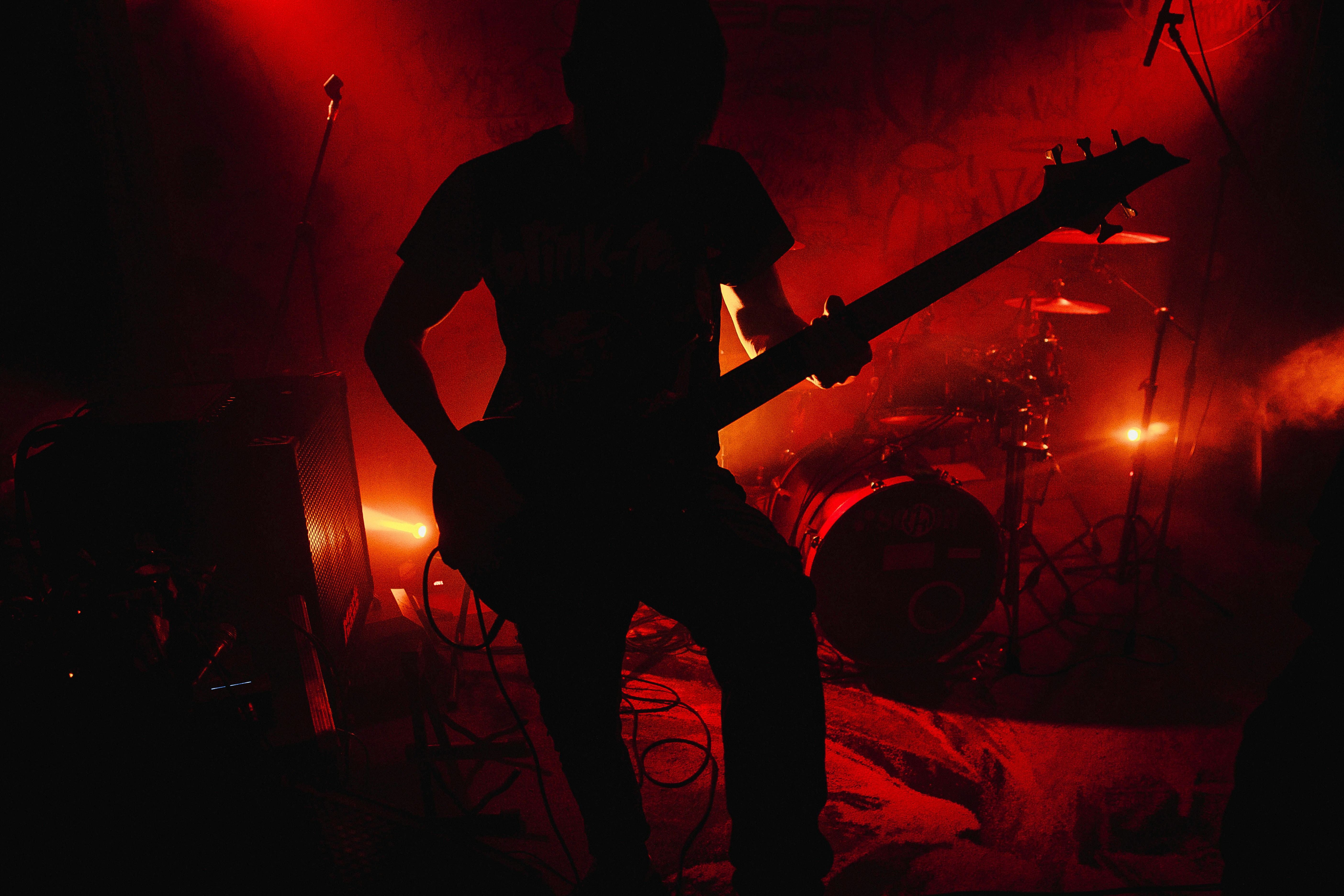 Silhouette of guitarist