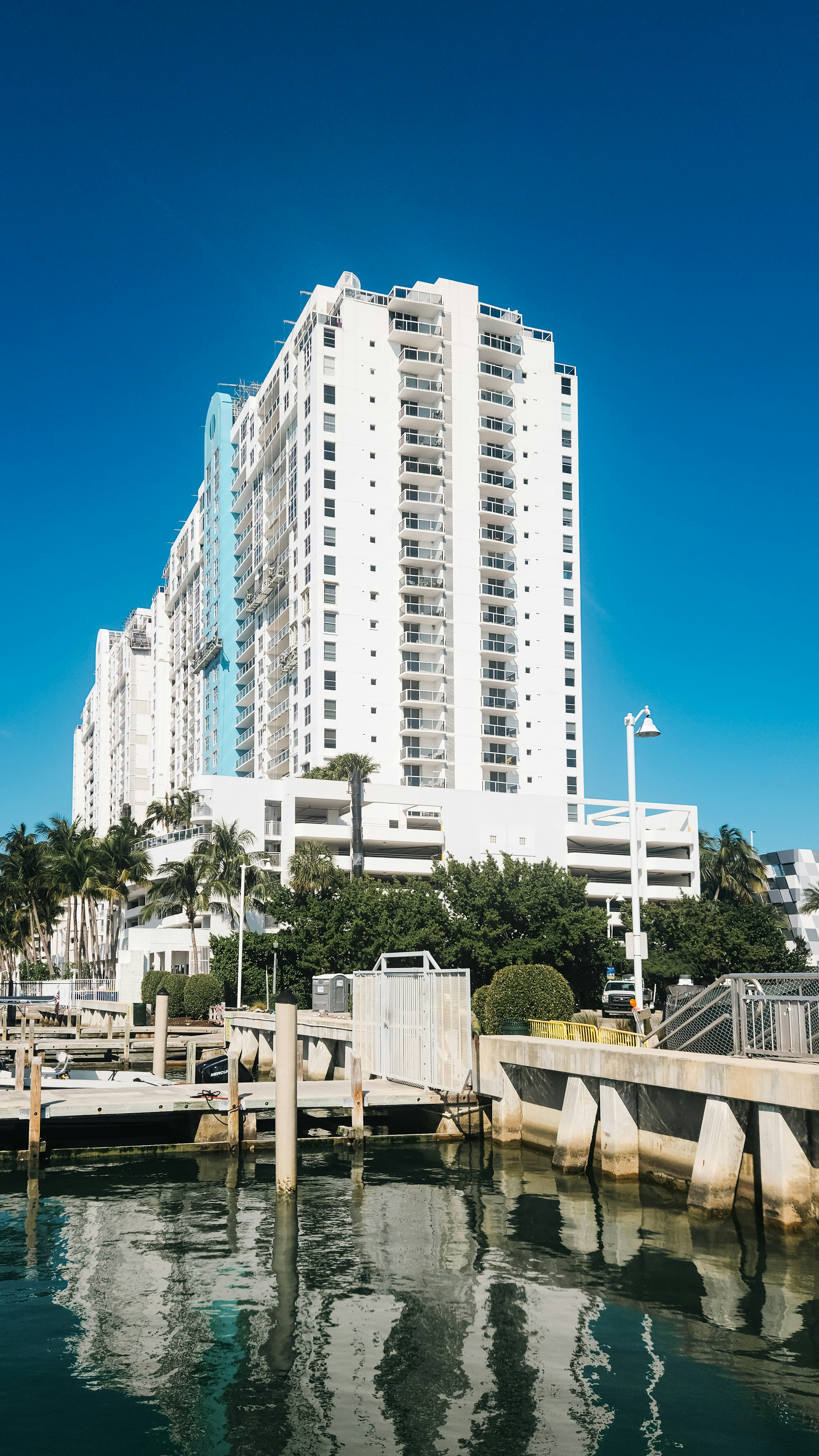 Photo by zoshuacolah