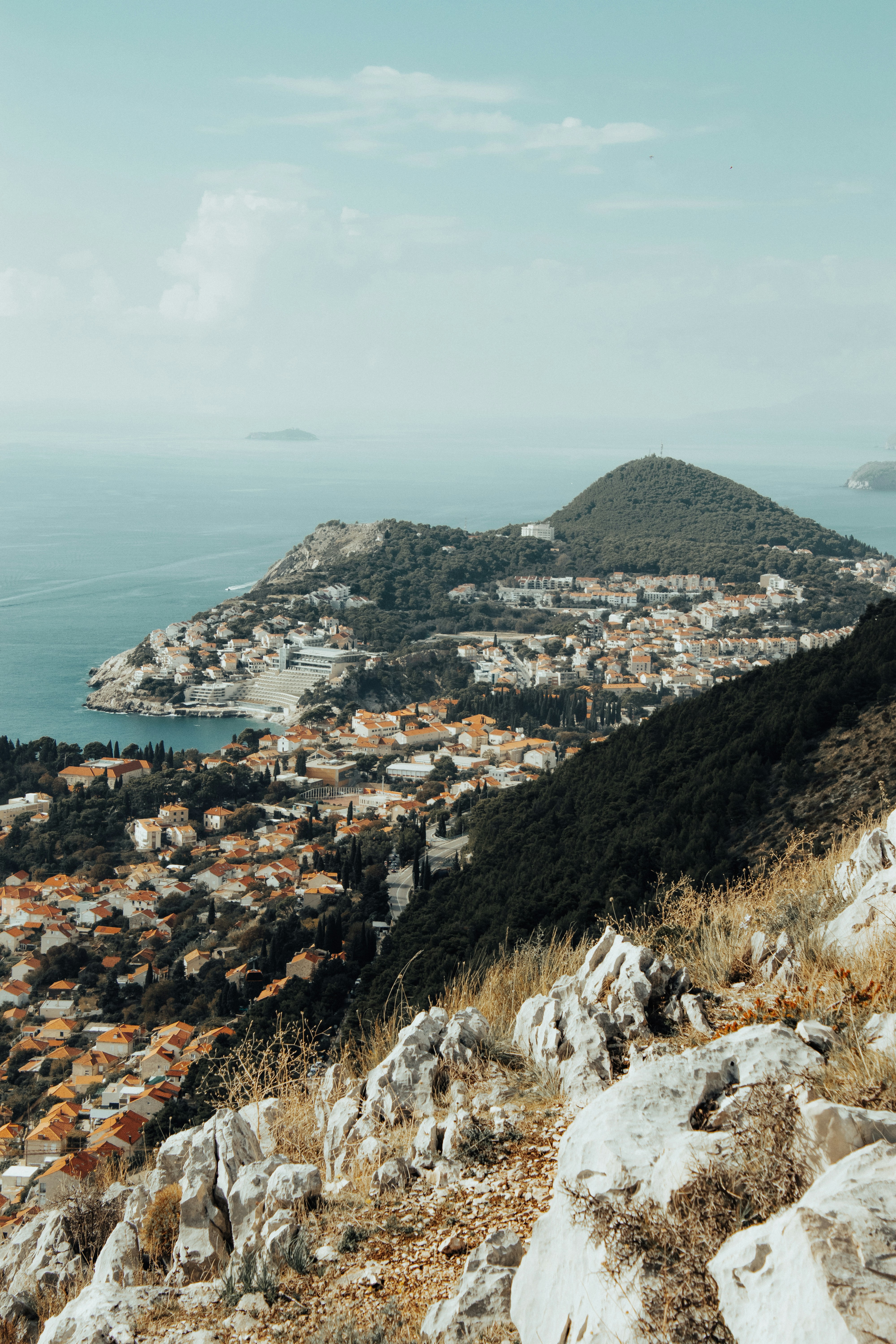 Photo by nikolaskojevic