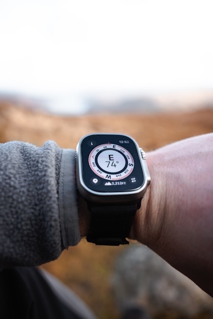 7 Best Gps Watches for Backcountry Hiking in 2025