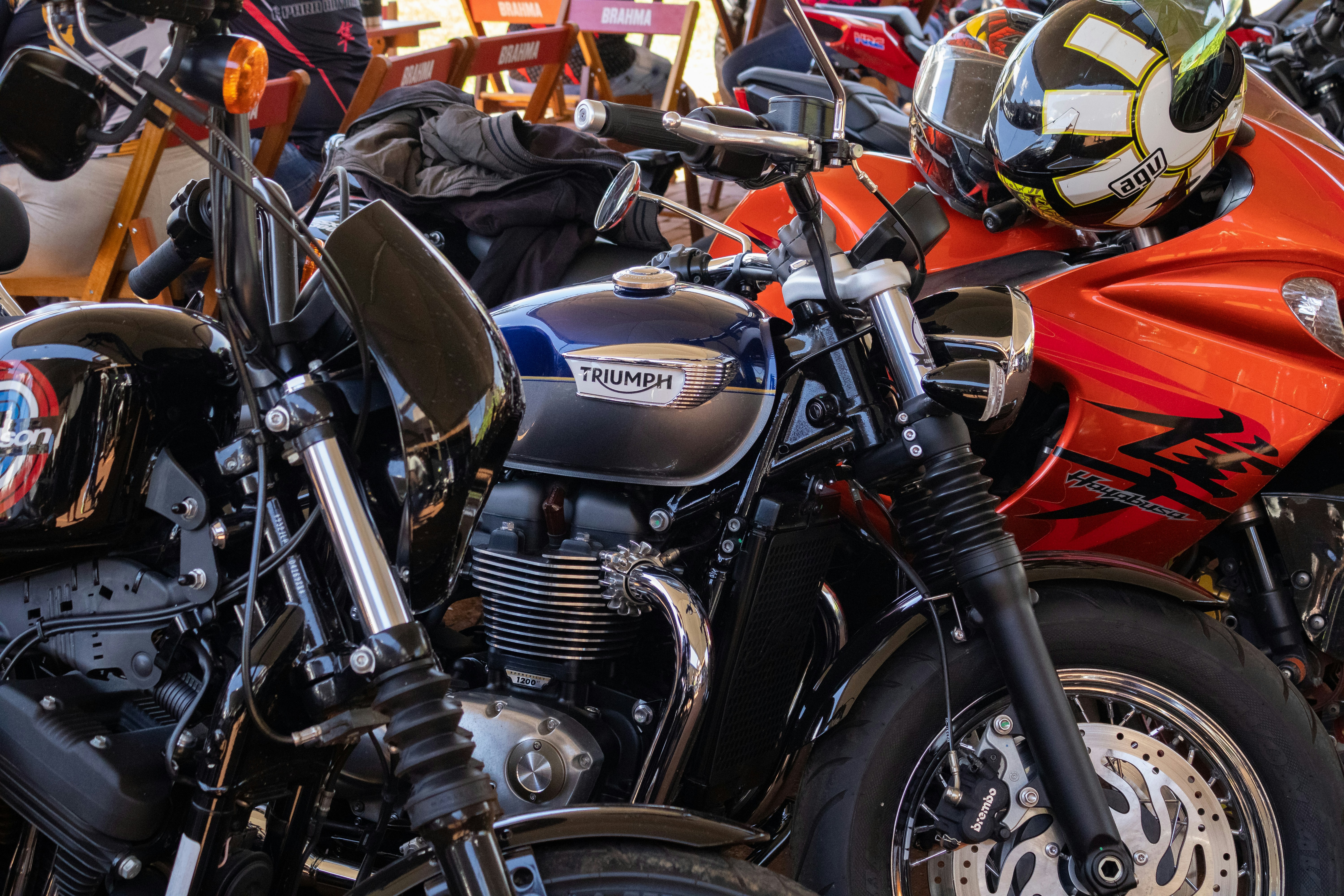 photo-1740526254798-55dfe3fd2088?ixid=M3