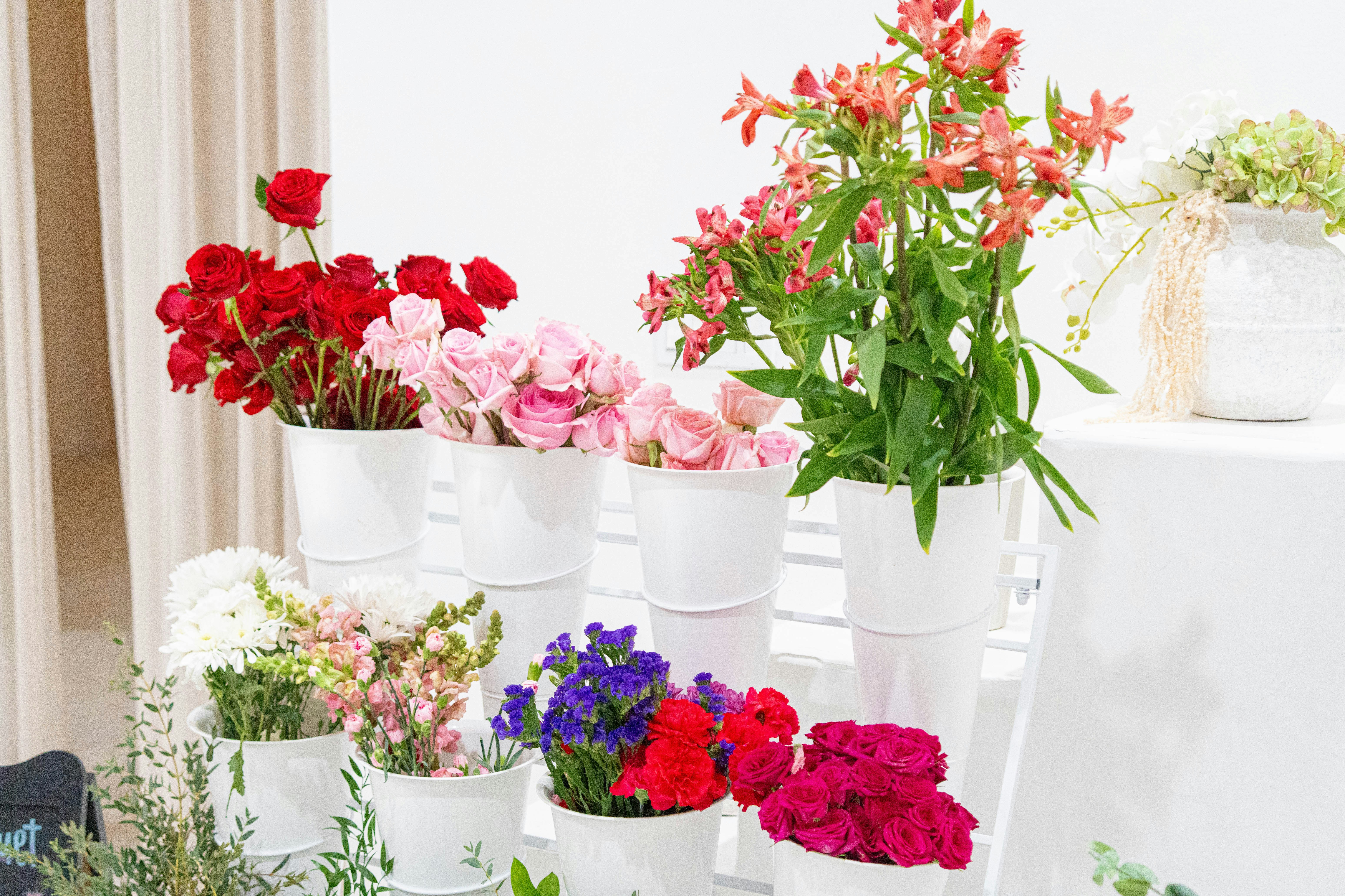 7 Budget DIY Floral Arrangement Ideas for Homes