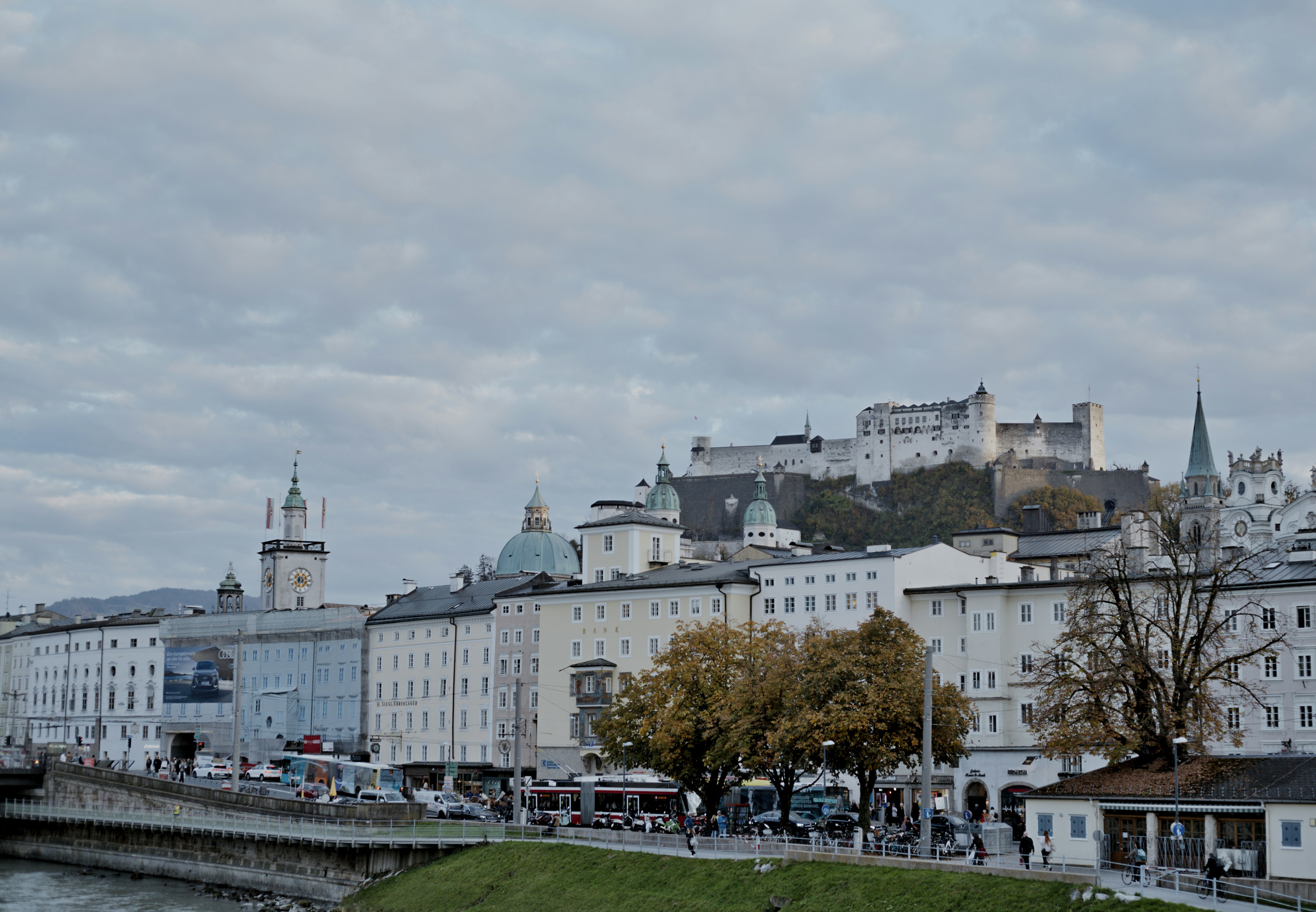 Photo by szabolcsantal