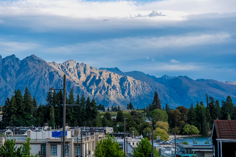 Best Rooftop Cafes in Queenstown With Views Worth the Climb